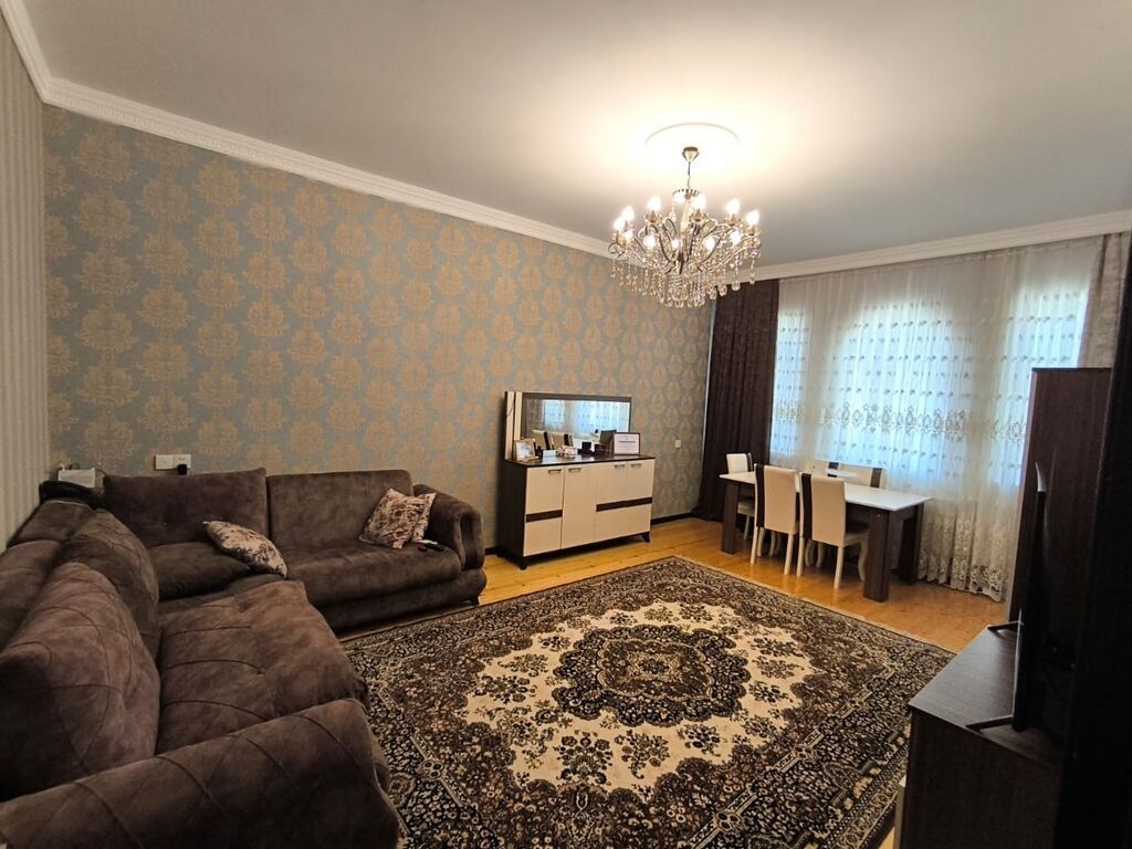 6 otaqlı, 165 kv. m, Kredit yoxdur, Orta təmir