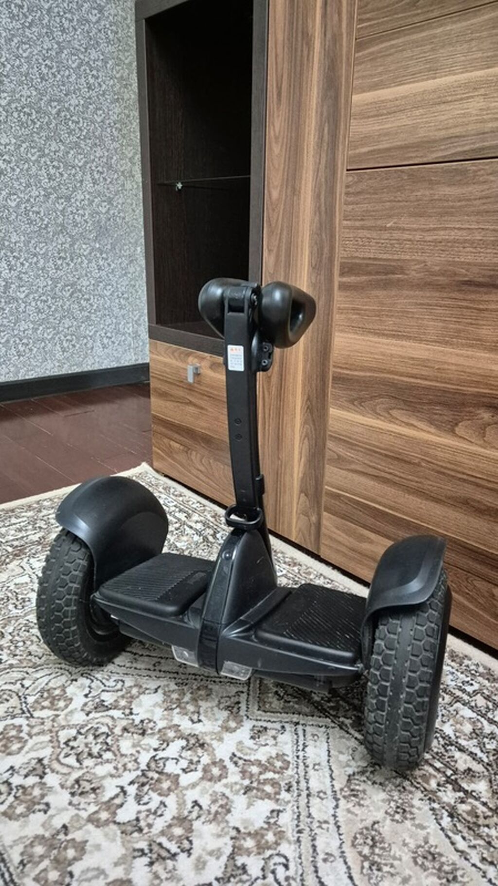 Гироскутер Ninebot. Оригинал в идеальном состоянии. Небольшой пробег: фото 3