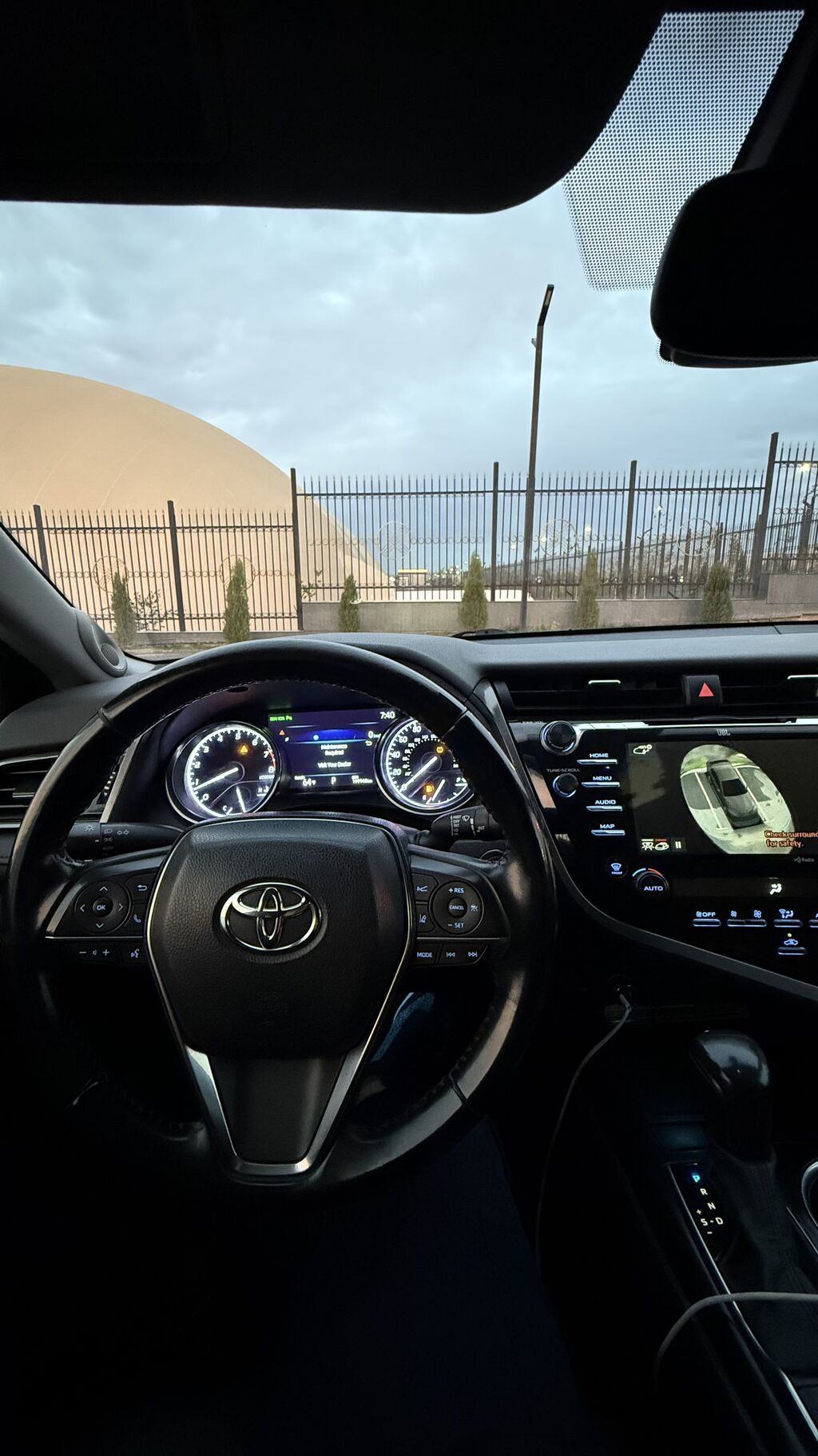 Toyota Camry: 2020 г., 2.5 л, Автомат, Бензин, Седан: фото 3