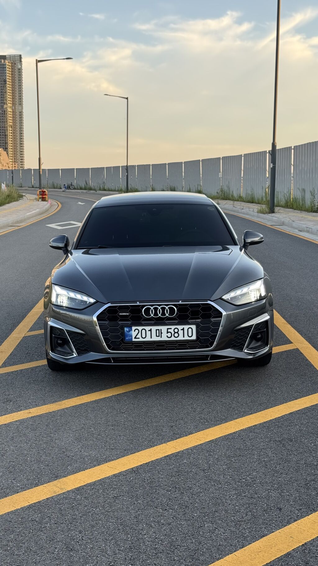 Audi A5: 2022 г., 2 л, Автомат, Бензин, Лифтбек: фото 1