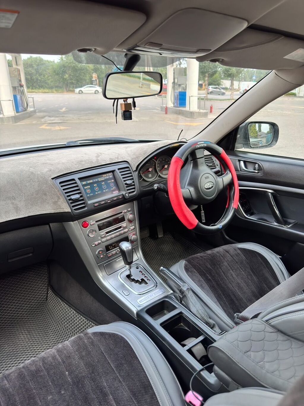 Subaru Legacy: 2004 г., 2 л, Автомат, Бензин, Универсал: фото 4