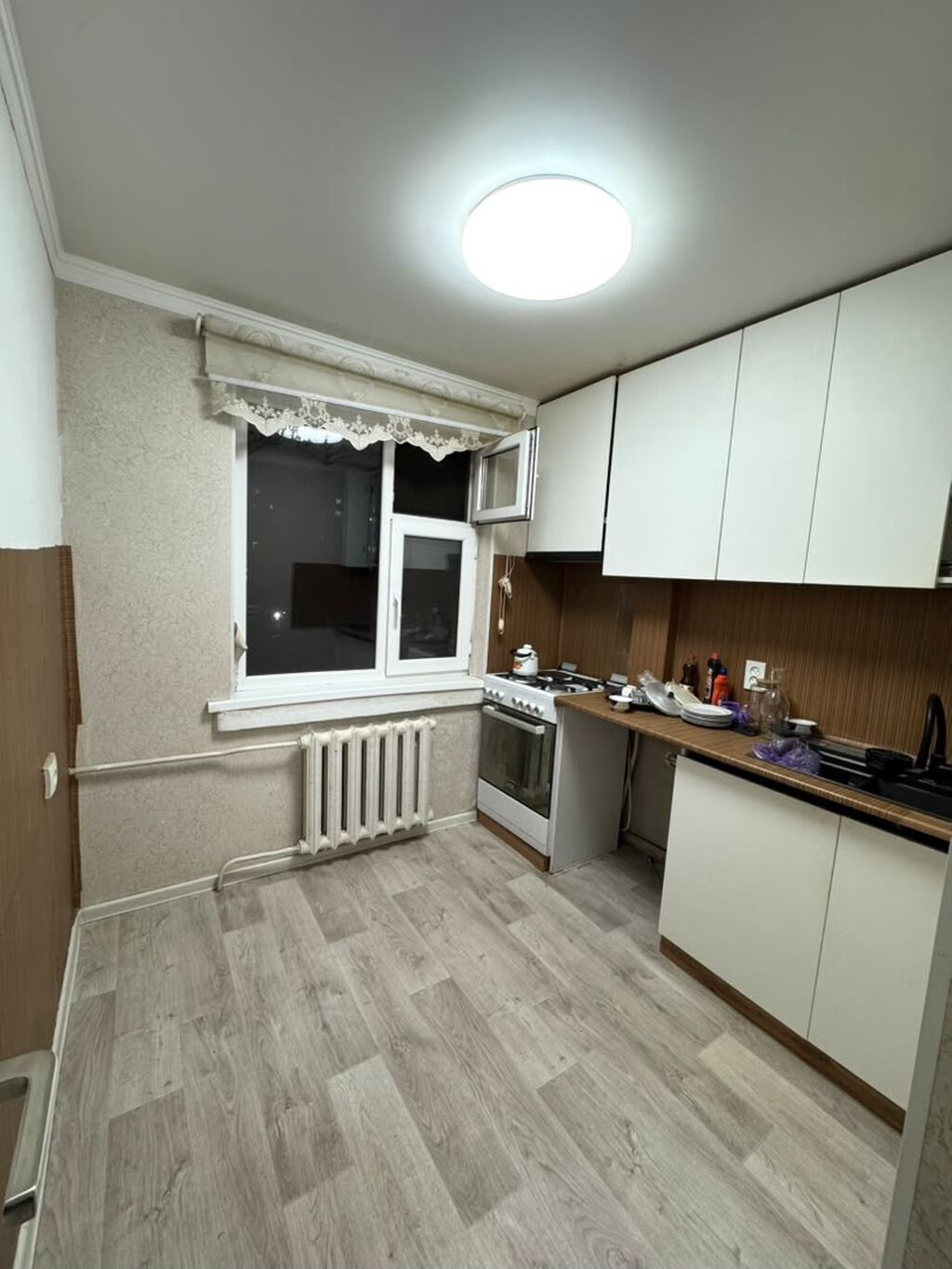 Сдам 3-комнатную квартиру в 4-м микрорайоне: фото 1