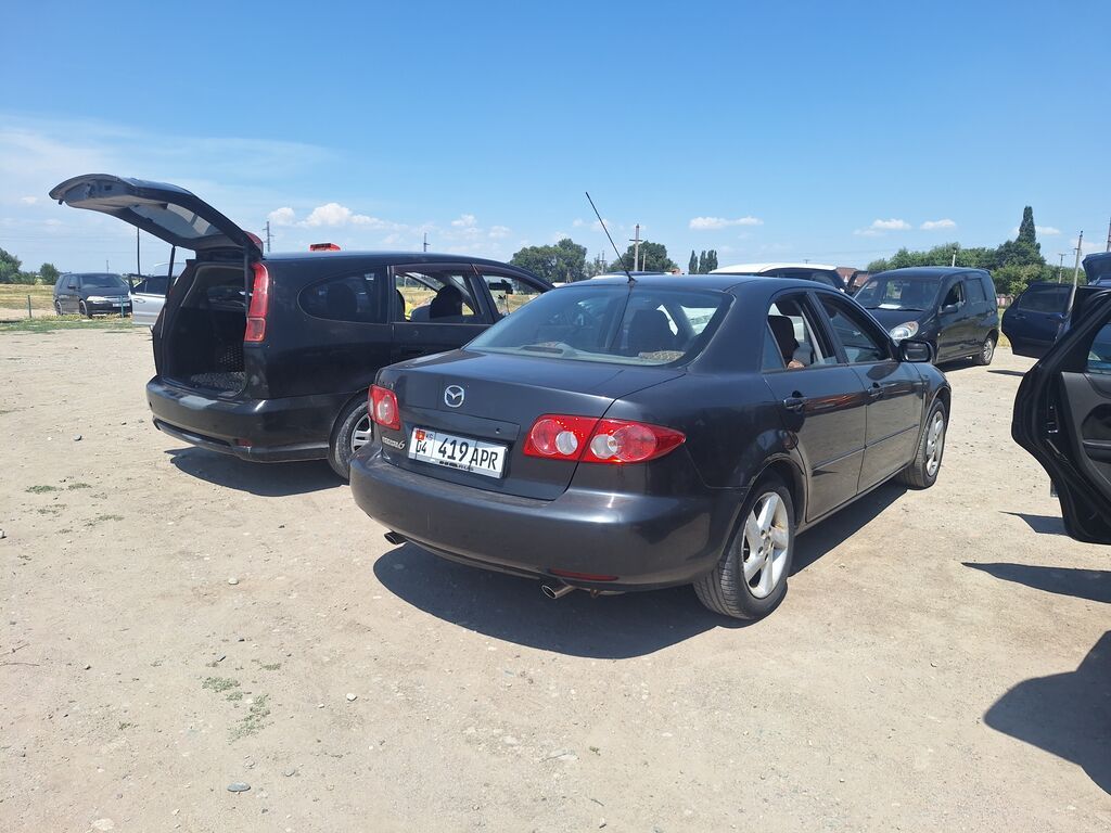 Mazda 6: 2003 г., 2.3 л, Автомат, Бензин, Седан: фото 3