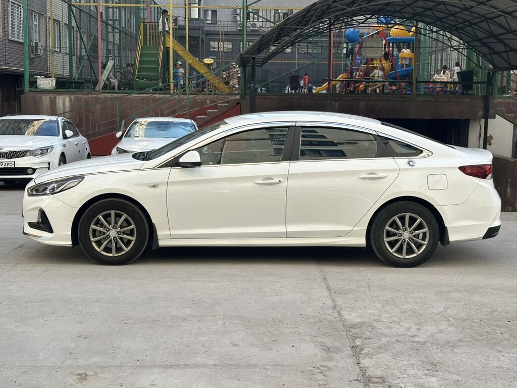 Hyundai Sonata: 2020 г., Автомат, Бензин, Седан: фото 3