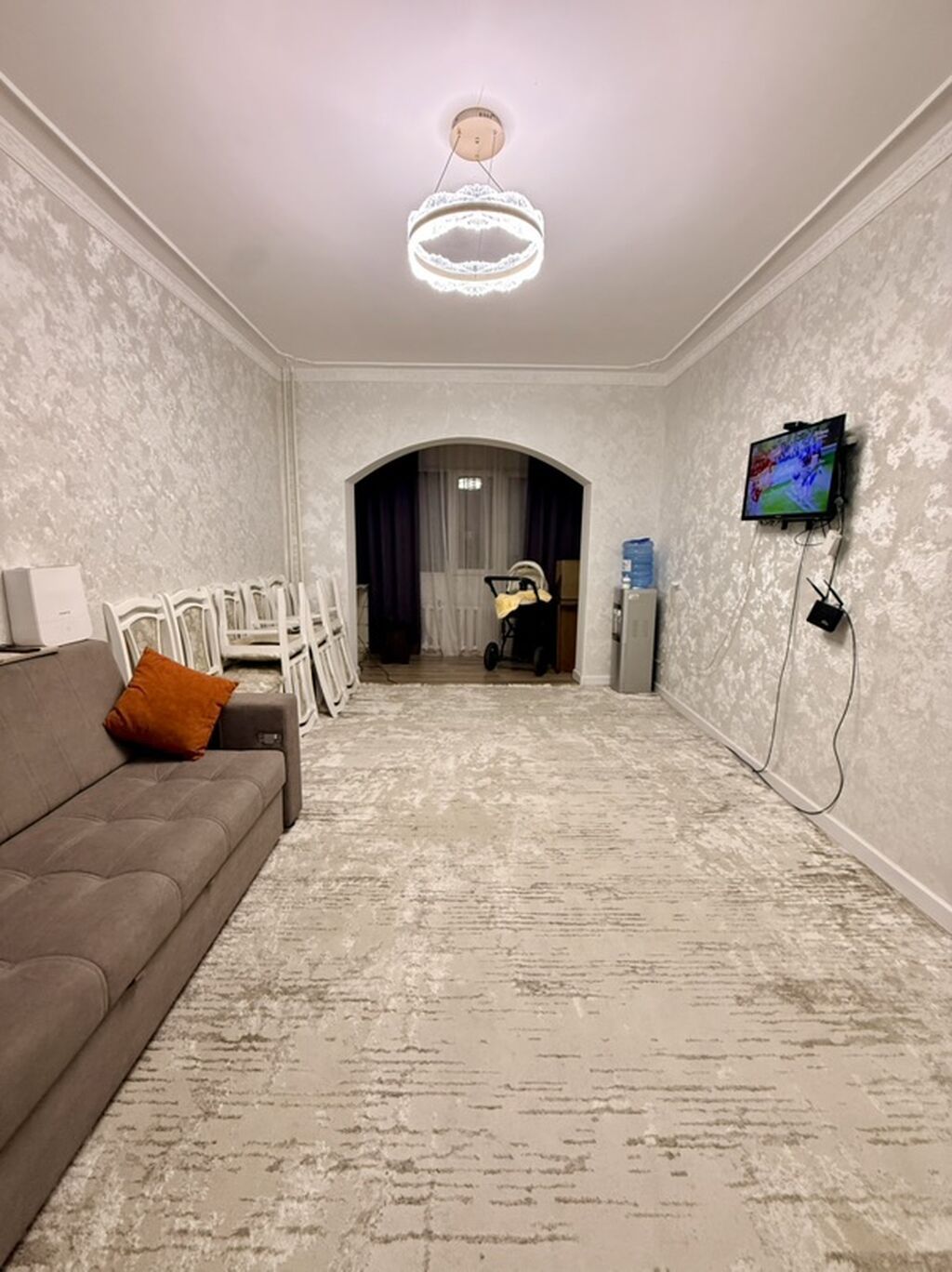 3 комнаты, 62 м², Аламедин-1 мкр 105 серия, 3 этаж, Свежий ремонт: фото 1