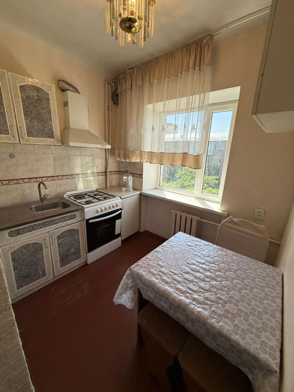 3 комнаты, 61 м², Индивидуалка, 5 этаж, Старый ремонт — фото 3