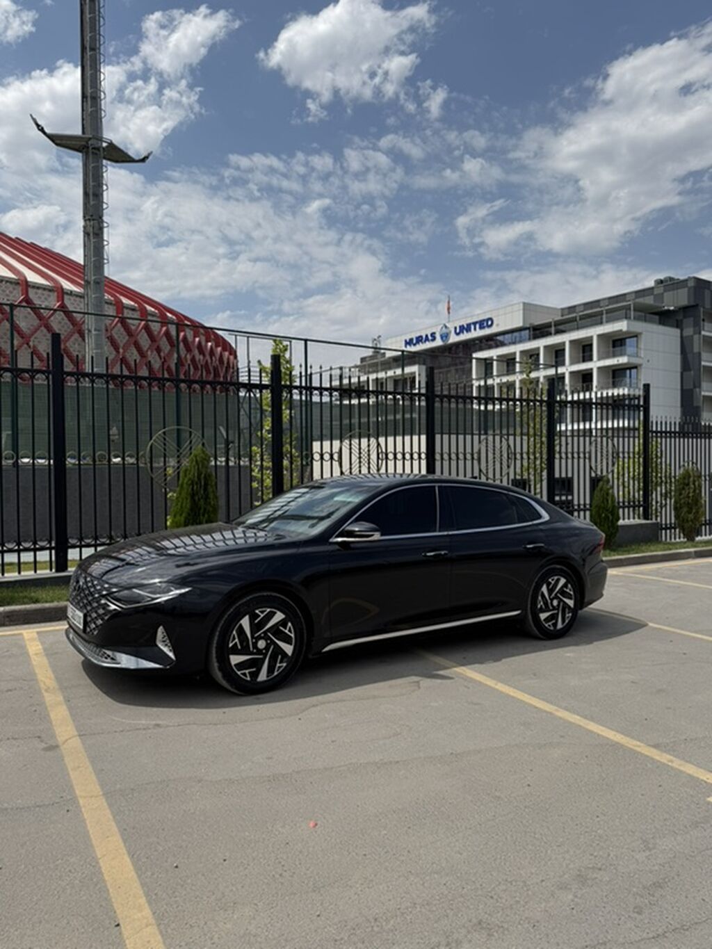 Hyundai Grandeur: 2020 г., 2.4 л, Автомат, Гибрид, Седан: фото 2