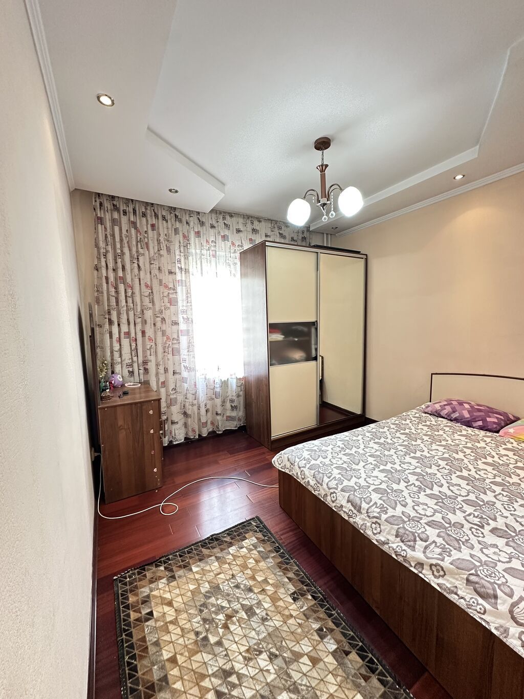 3 комнаты, 75 м², 105 серия, 7 этаж, Косметический ремонт: фото 2