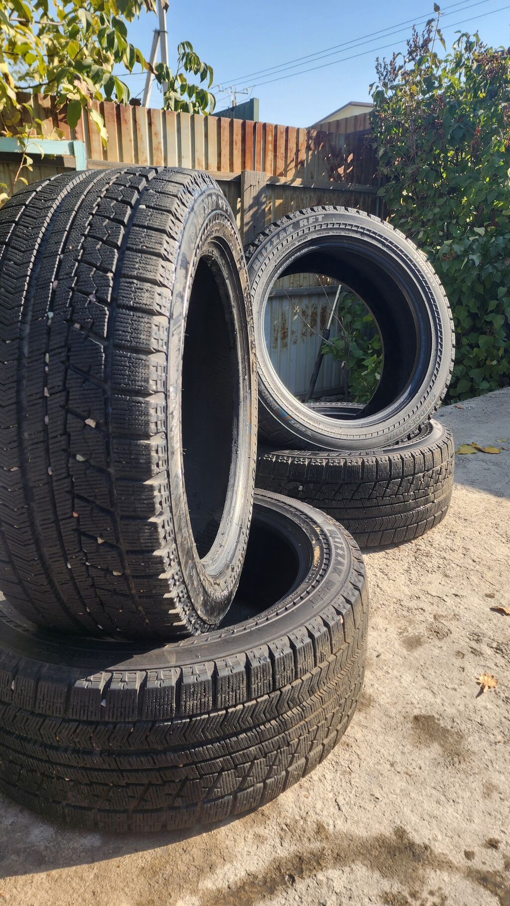 Bridgestone Blizzak RFT зимние шины – Размер: 245/50 R19 – Индекс: фото 5