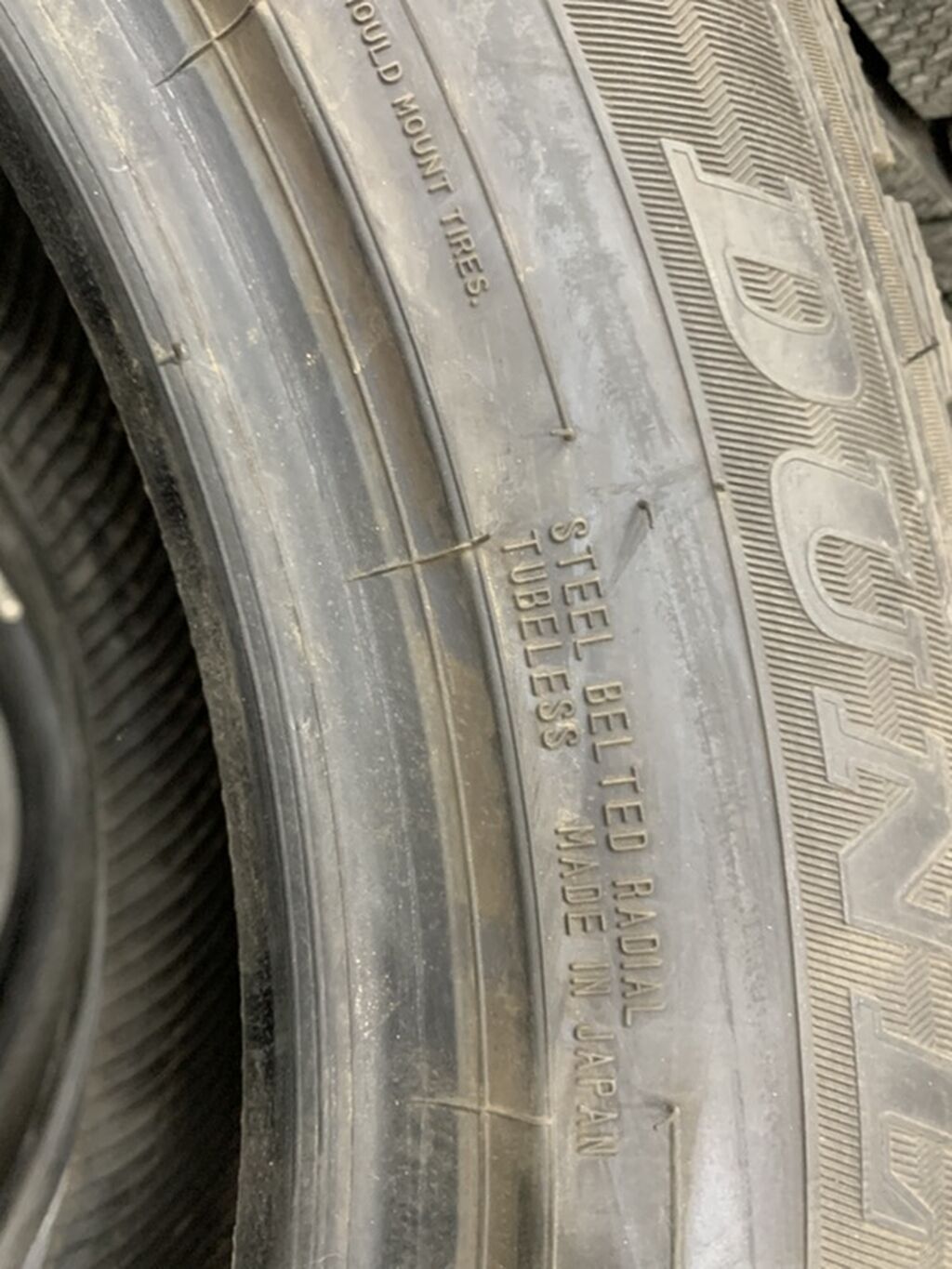 Шины 225 / 60 / R 18, Зима, Новый, Комплект, Внедорожные (АТ/МТ), Япония, Dunlop: фото 3