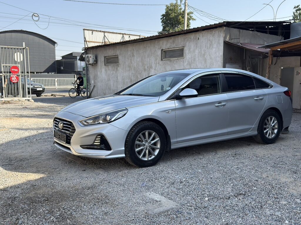 Hyundai Sonata: 2019 г., 2 л, Автомат, Бензин, Седан: фото 2