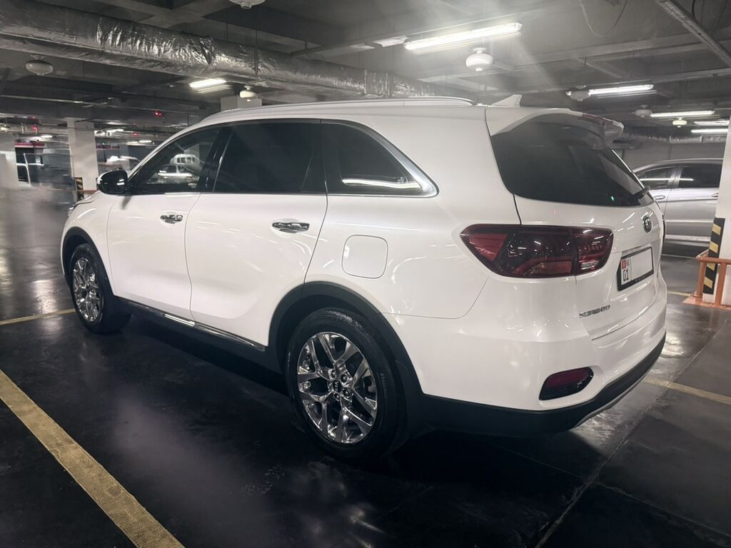 Kia Sorento: 2019 г., 2 л, Автомат, Дизель, Кроссовер: фото 2