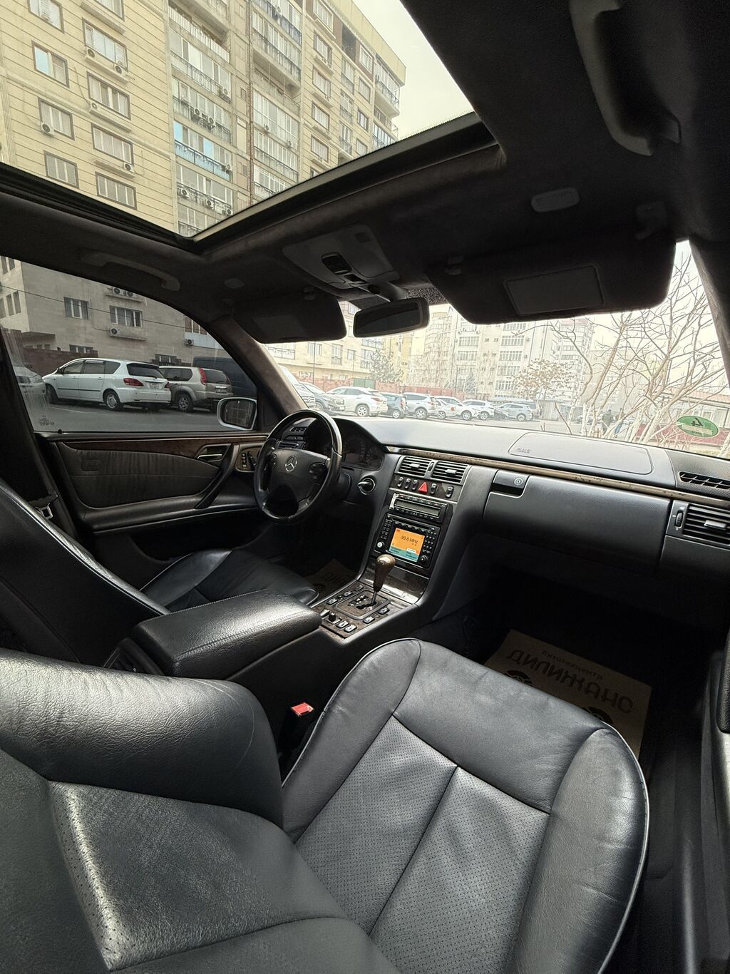 Mercedes-Benz E-Class: 2001 г., 4.3 л, Автомат, Бензин, Седан: фото 8