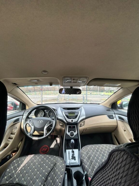 Hyundai Elantra: 2011 г., 1.8 л, Автомат, Газ, Седан: фото 5