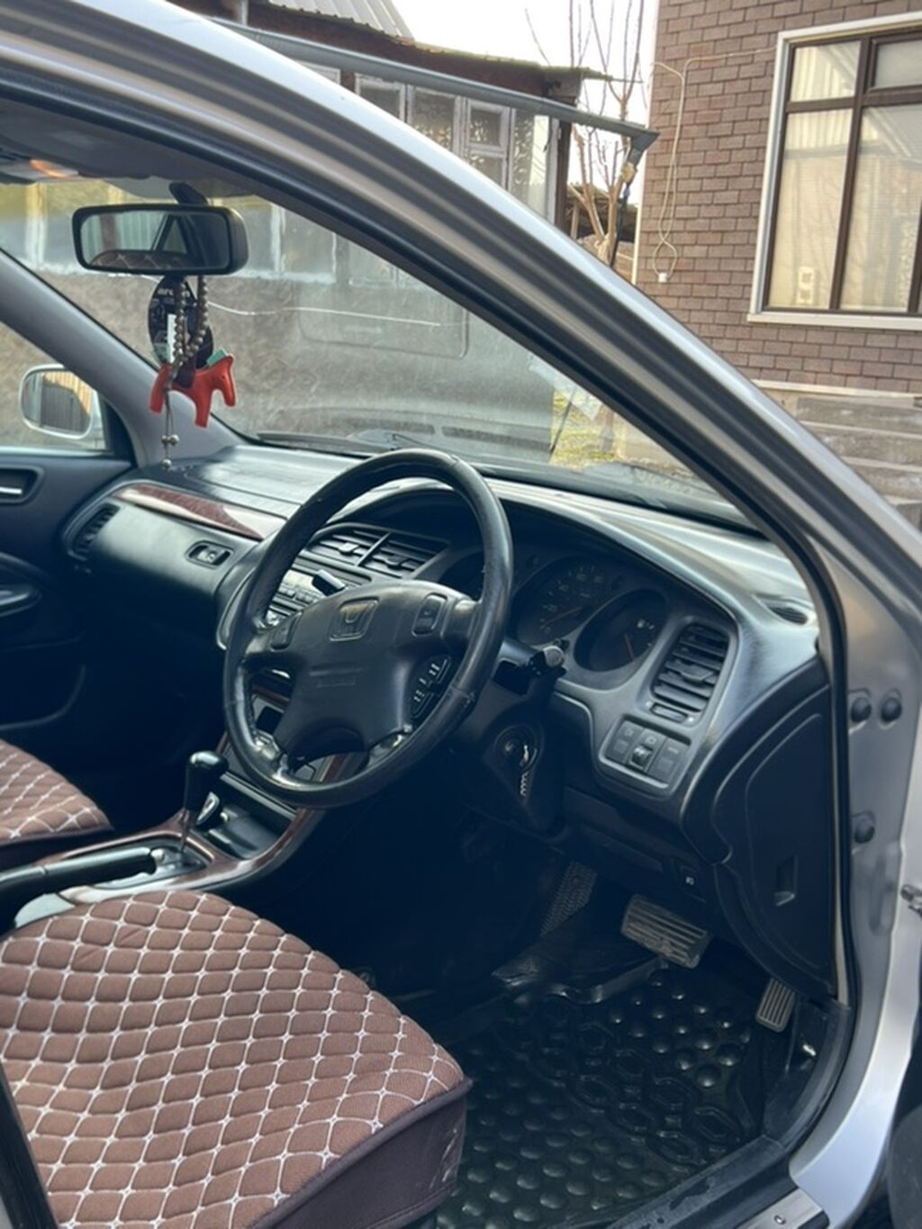 Honda Accord: 2002 г., 2 л, Автомат, Седан: фото 6