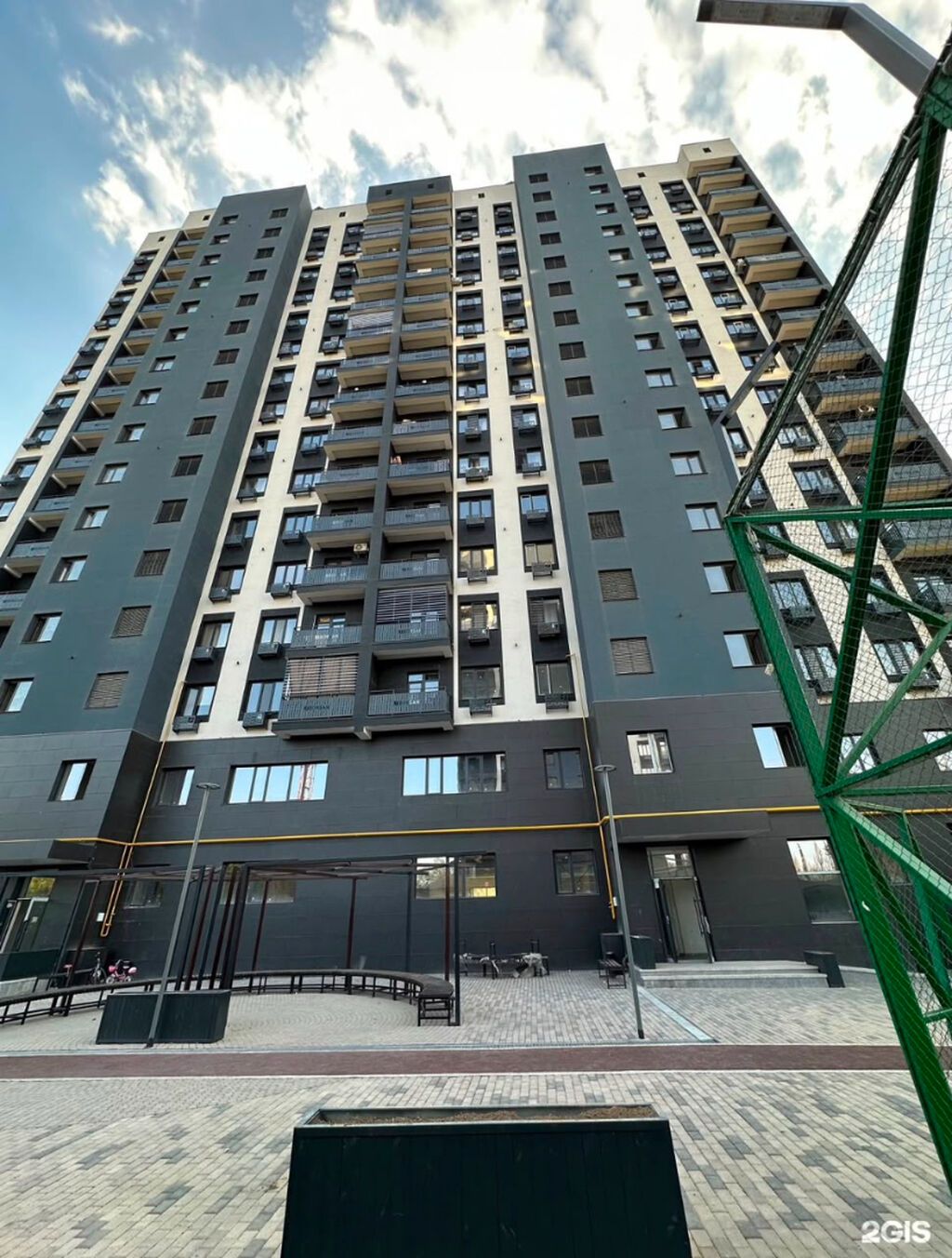 2 комнаты, 74 м², Мед Академия Элитка, 5 этаж, ПСО (под самоотделку): фото 3
