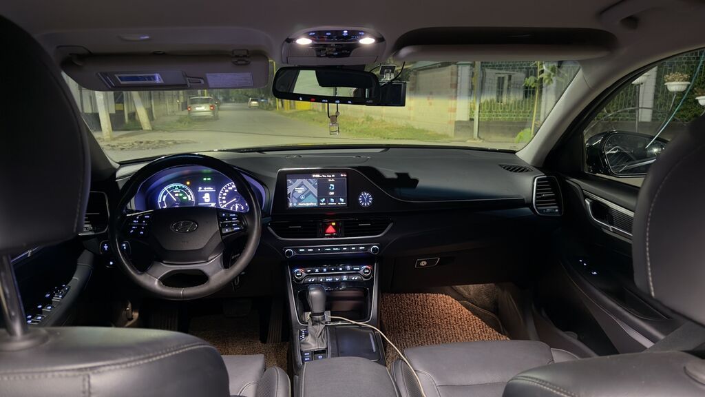 Hyundai Grandeur: 2019 г., 2.4 л, Автомат, Гибрид, Седан: фото 8