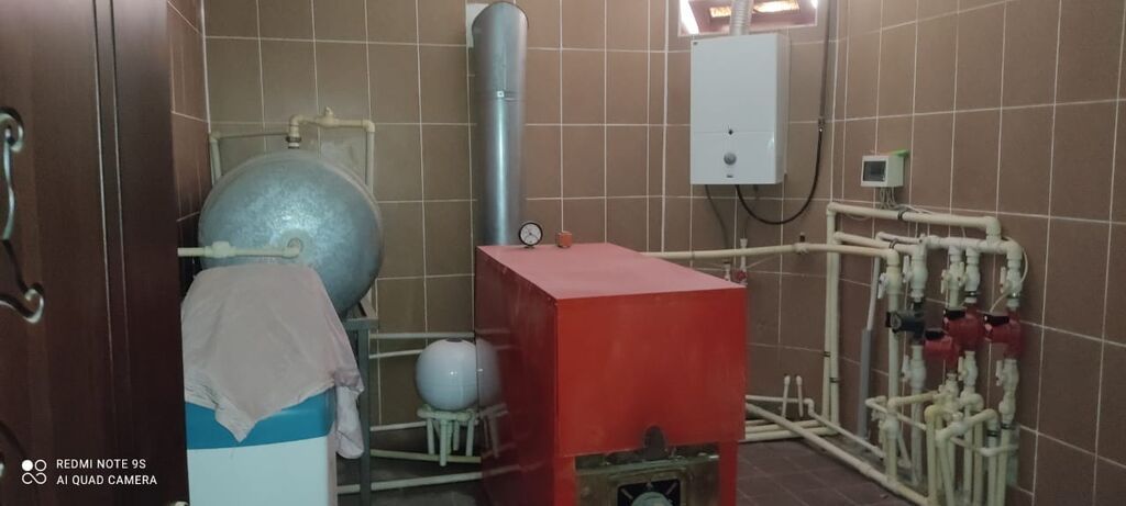 8 otaq, 389 kv. m