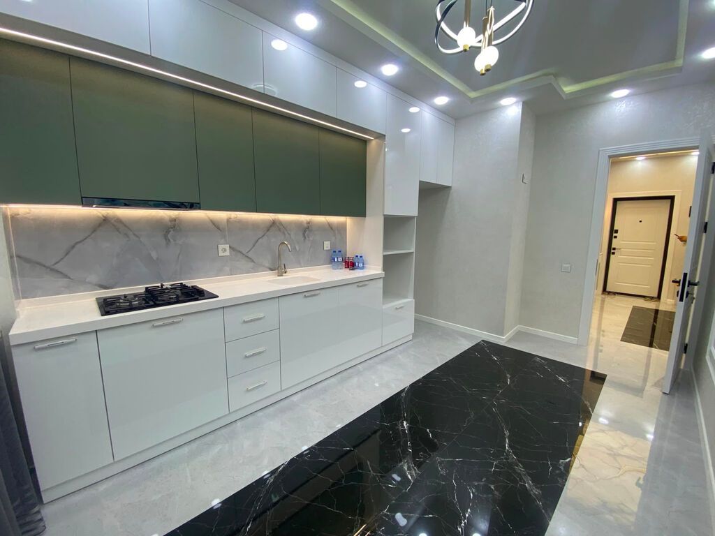 3 otaqlı, Yeni tikili, 92 kv. m
