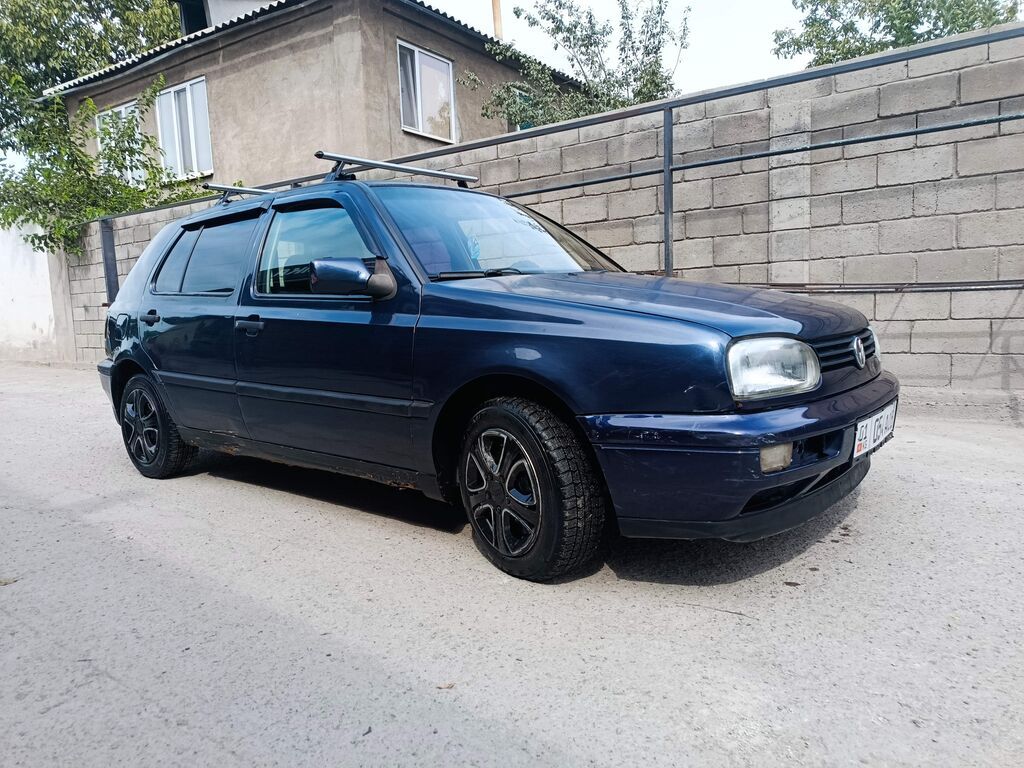 Volkswagen Golf: 1993 г., Механика, Бензин, Хэтчбэк: фото 5