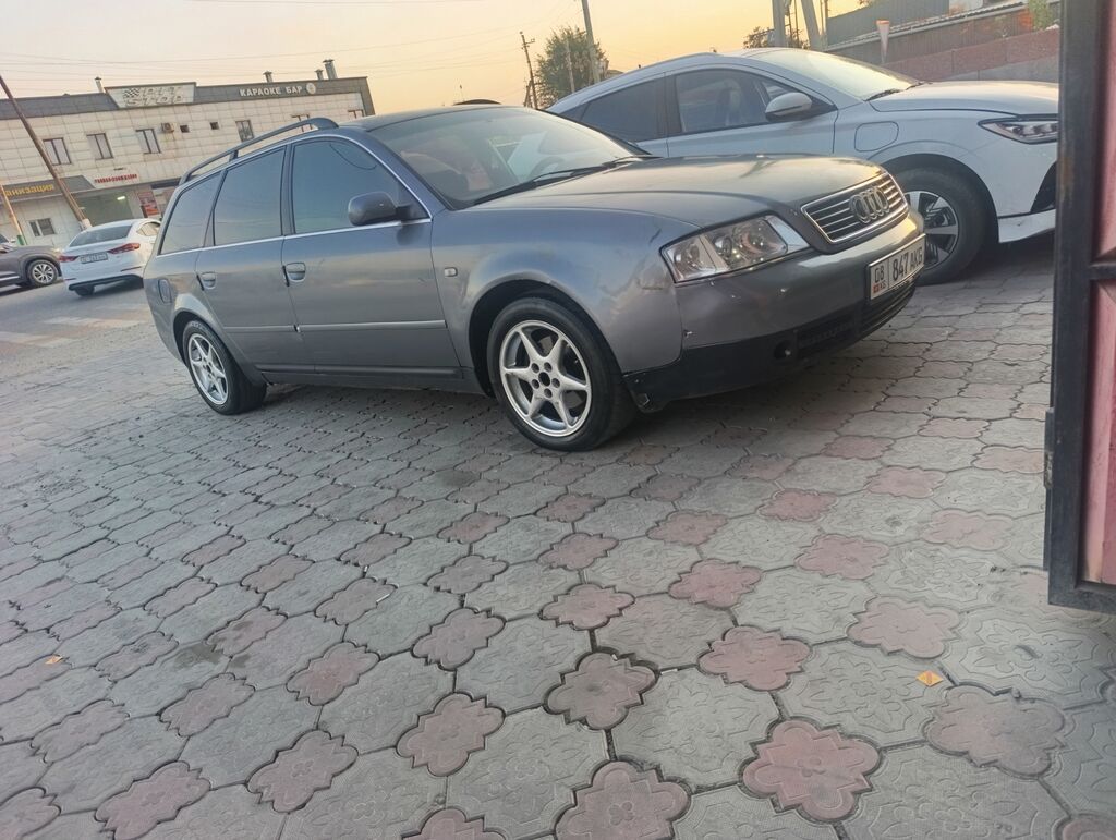 Audi A6: 1999 г., 2.4 л, Механика, Газ, Универсал: фото 4