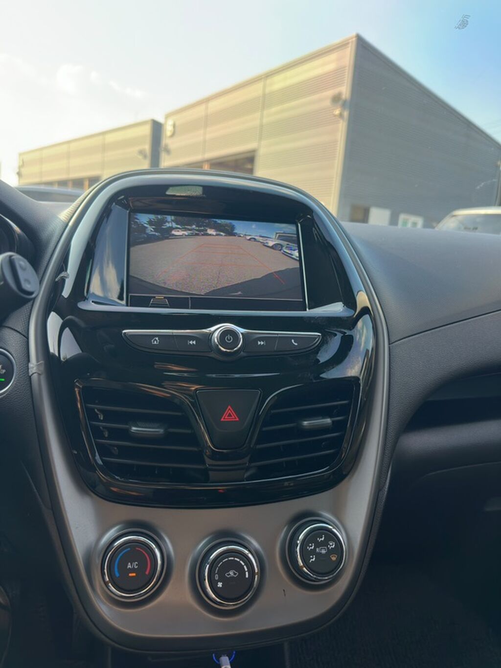 Chevrolet Spark: 2020 г., 1 л, Автомат, Бензин, Хэтчбэк: фото 5