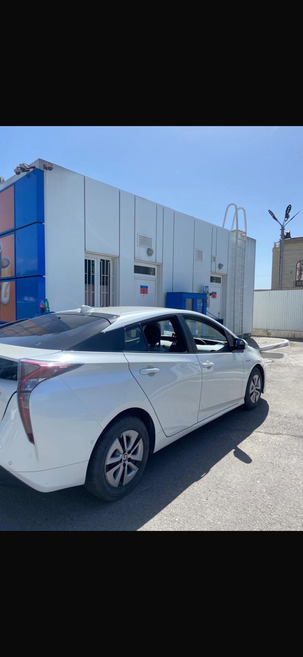 Toyota Prius 2018г,40-ой кузов. 48тыс км пробег Парктроники: фото 3