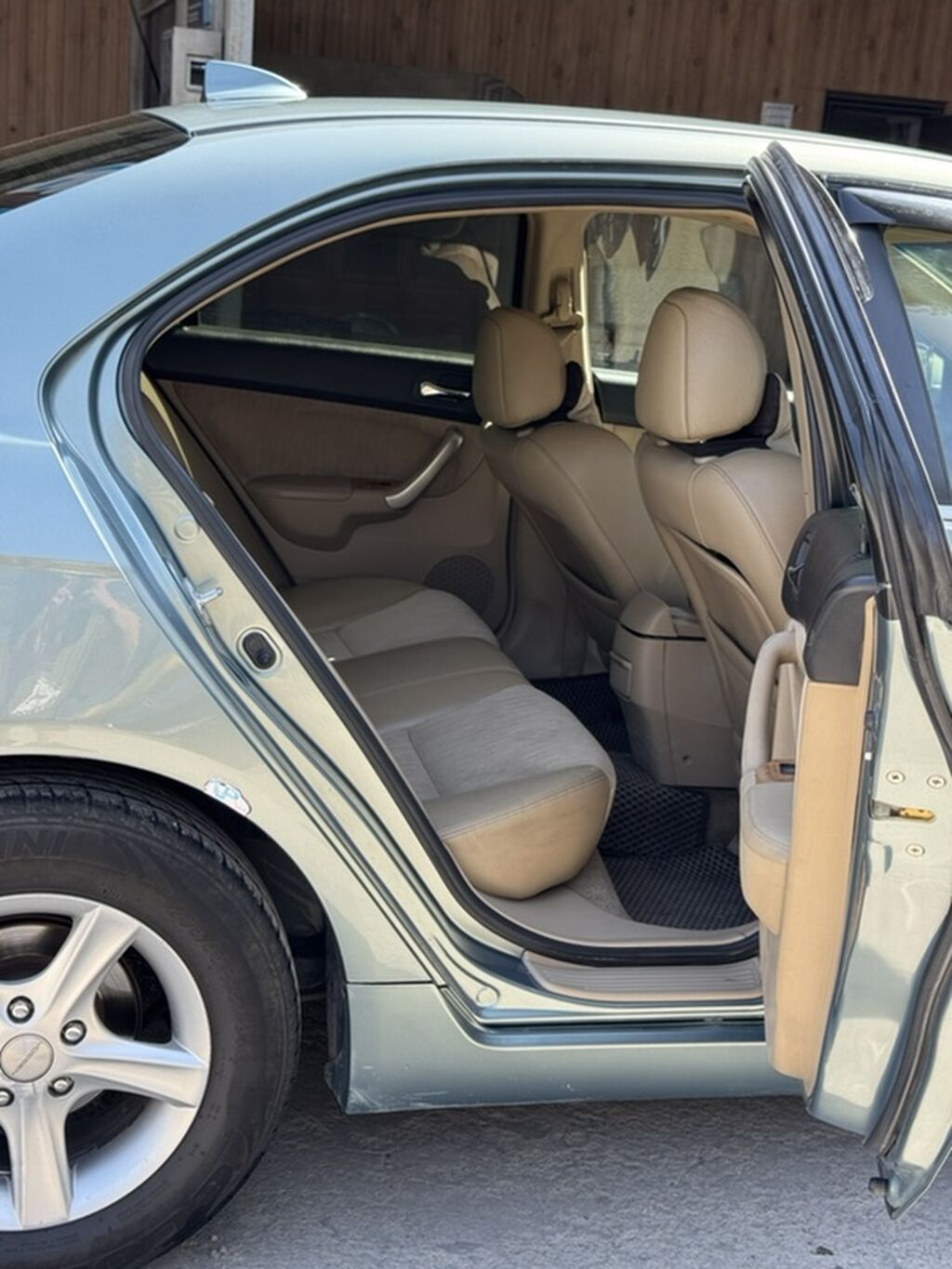 Honda Accord: 2003 г., 2 л, Автомат, Бензин, Седан: фото 7