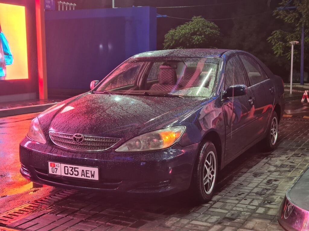 Toyota Camry: 2002 г., 2.4 л, Автомат, Бензин, Седан: фото 2
