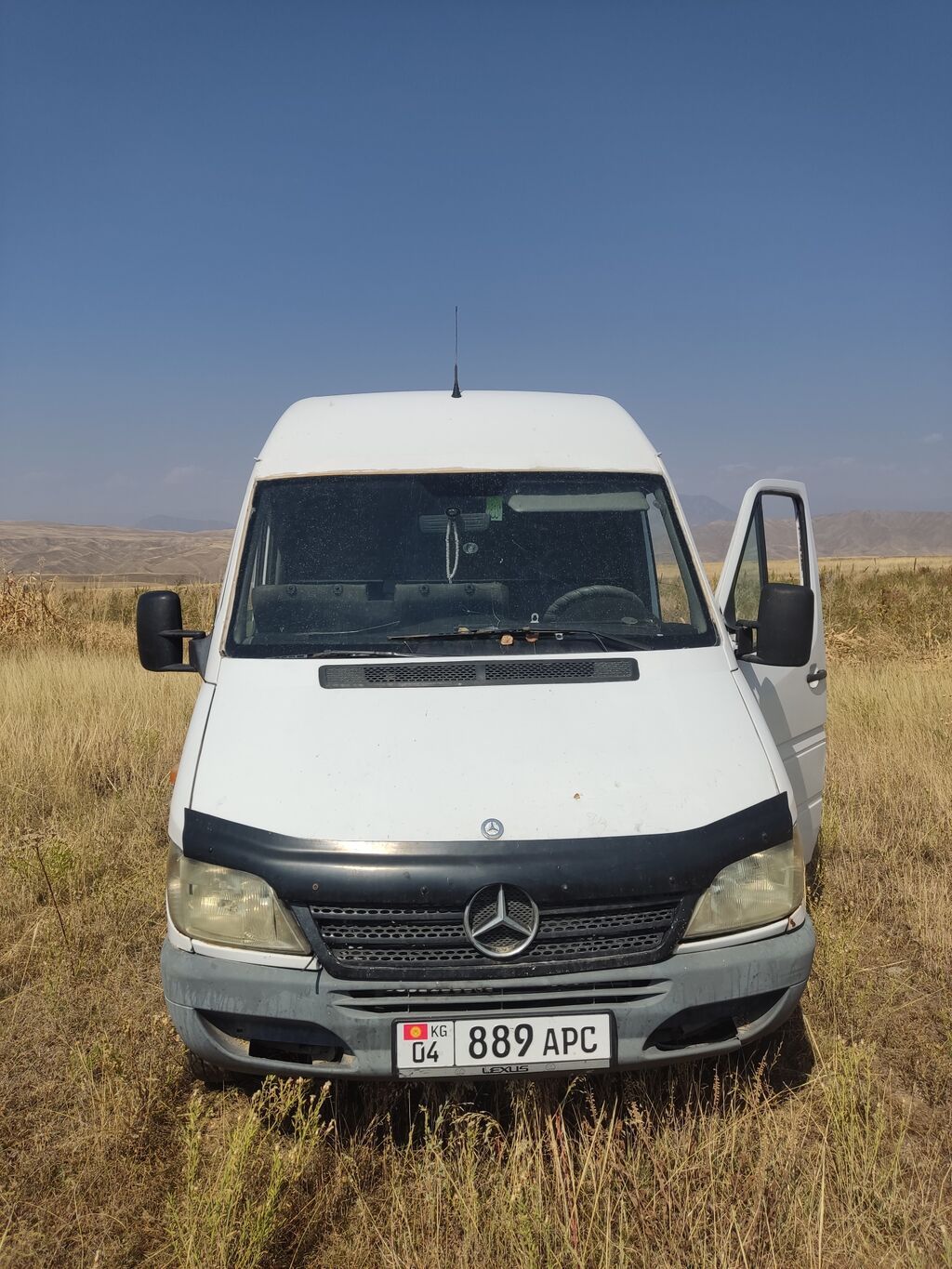 Mercedes-Benz Спринтер: 2004 г., 2.2 л, Механика, Дизель, Фургон: фото 3