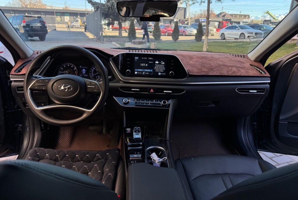 Hyundai Sonata: 2020 г., 2 л, Автомат, Газ, Седан: фото 8