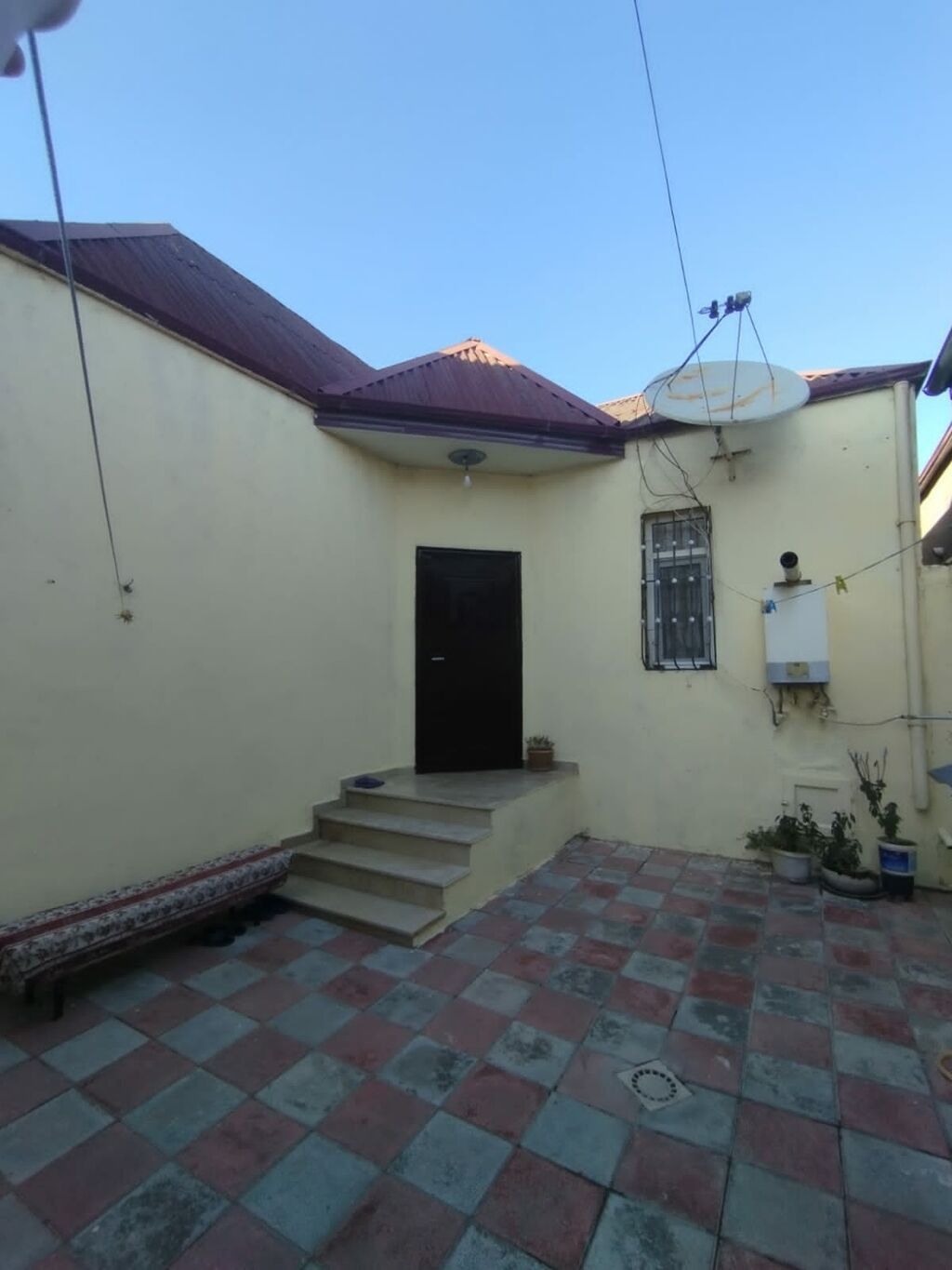 2 otaqlı, 86 kv. m, Yeni təmirli