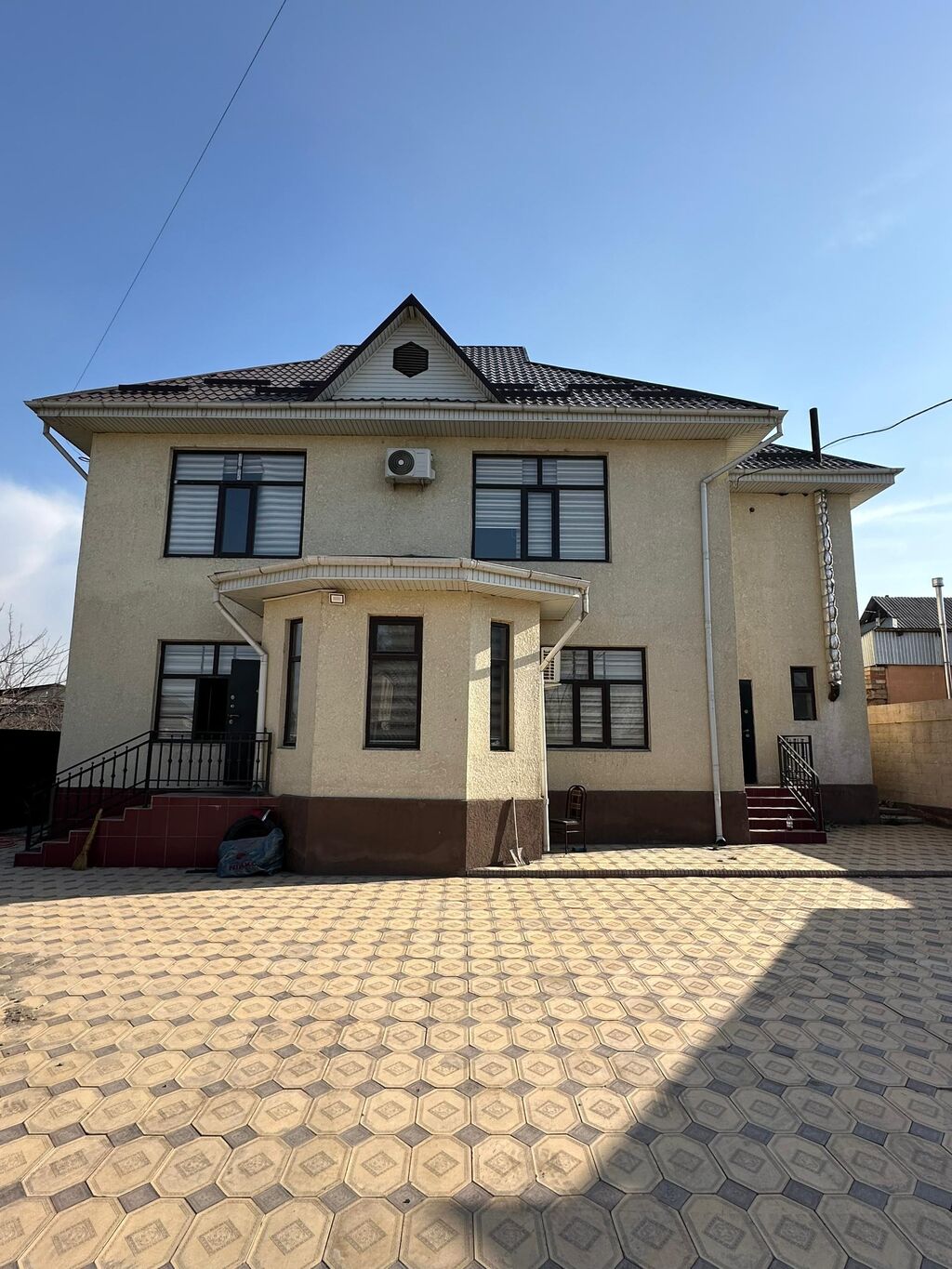 Срочно Продаю 2х этажный Особняк 6: 188000 USD ▷ Продажа домов | Бишкек |  87018658 ᐈ lalafo.kg