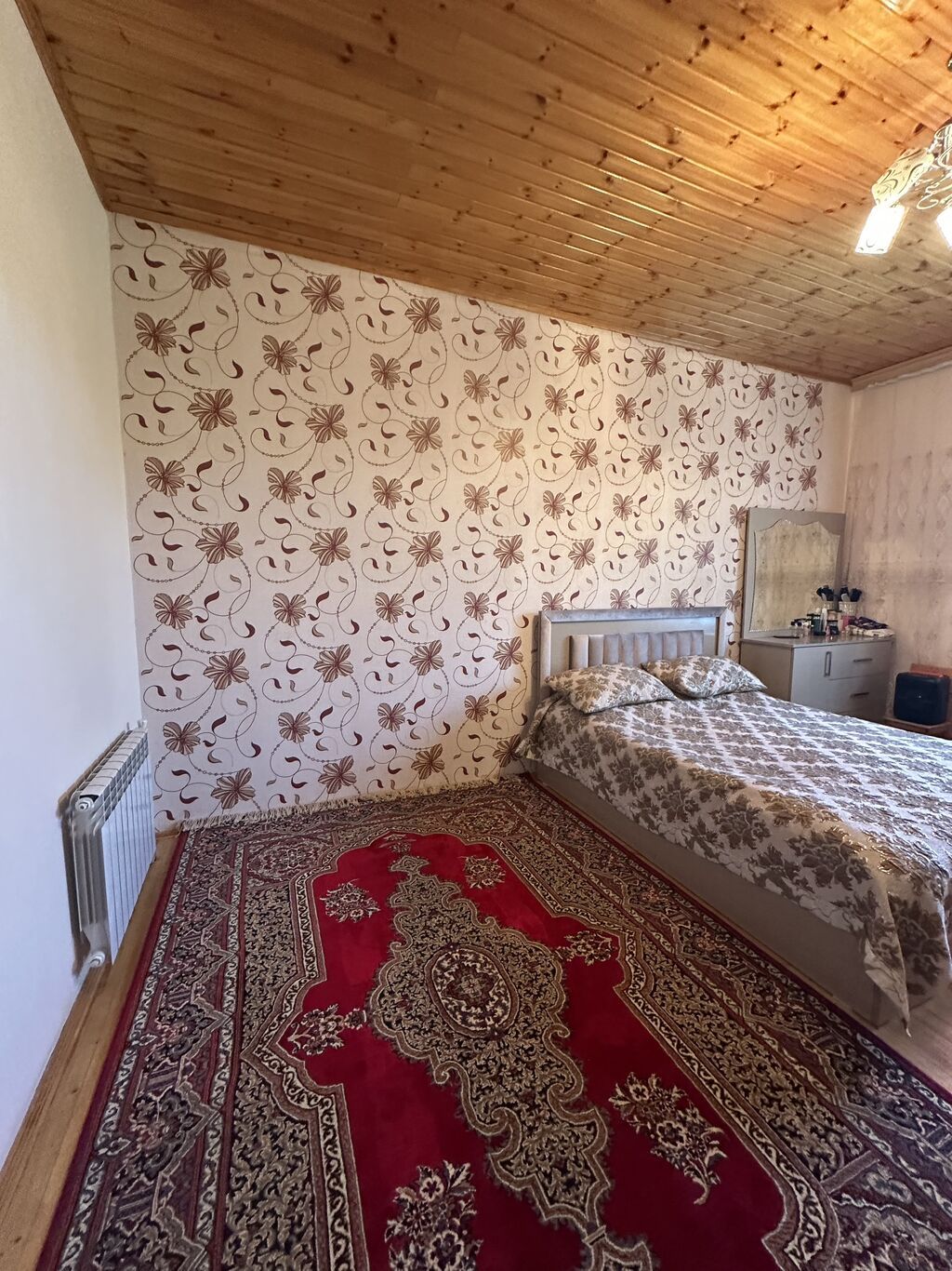 Saray, 120 kv. m, 4 otaqlı, Hovuzsuz, Su, Qaz, İnternet