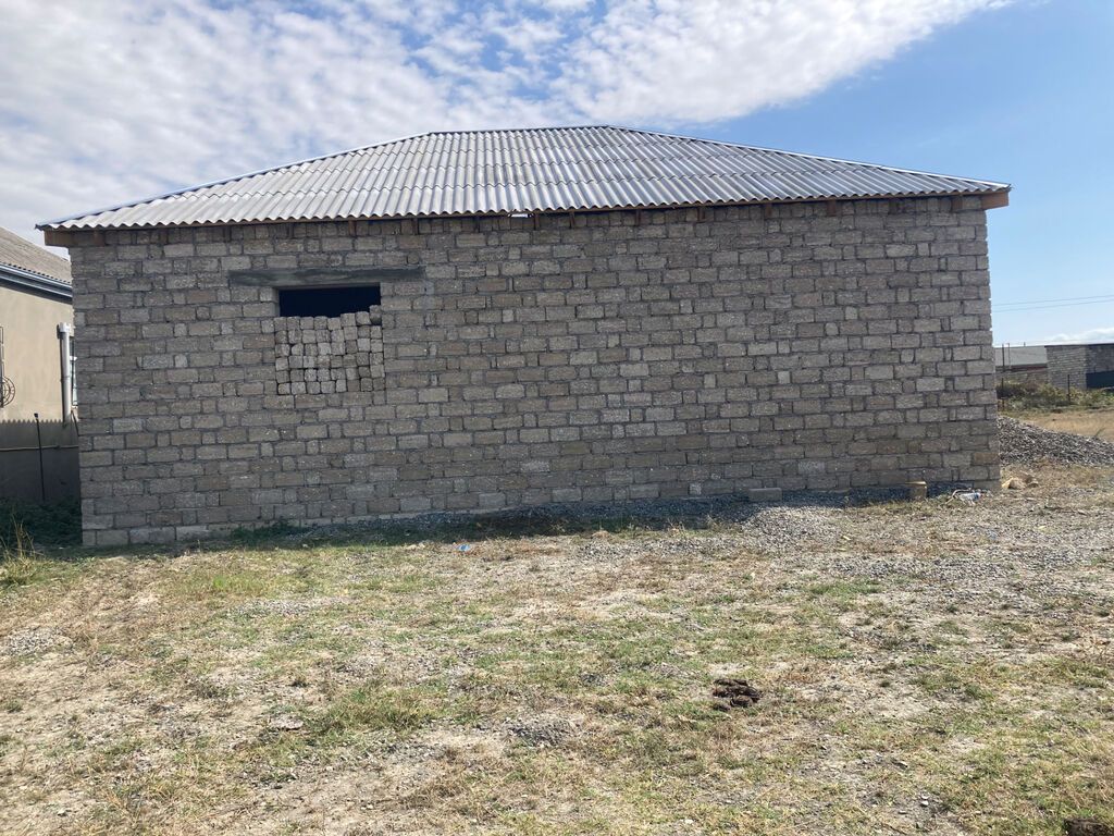 4 otaqlı, 99 kv. m, Kredit yoxdur, Təmirsiz