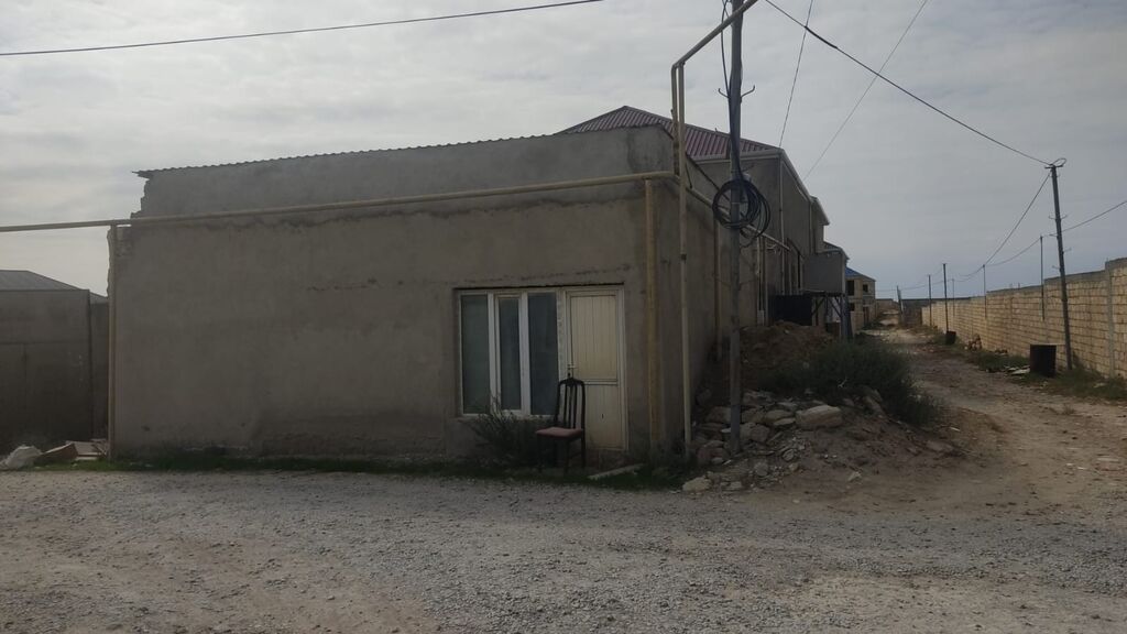 5 otaqlı, 220 kv. m, Orta təmir