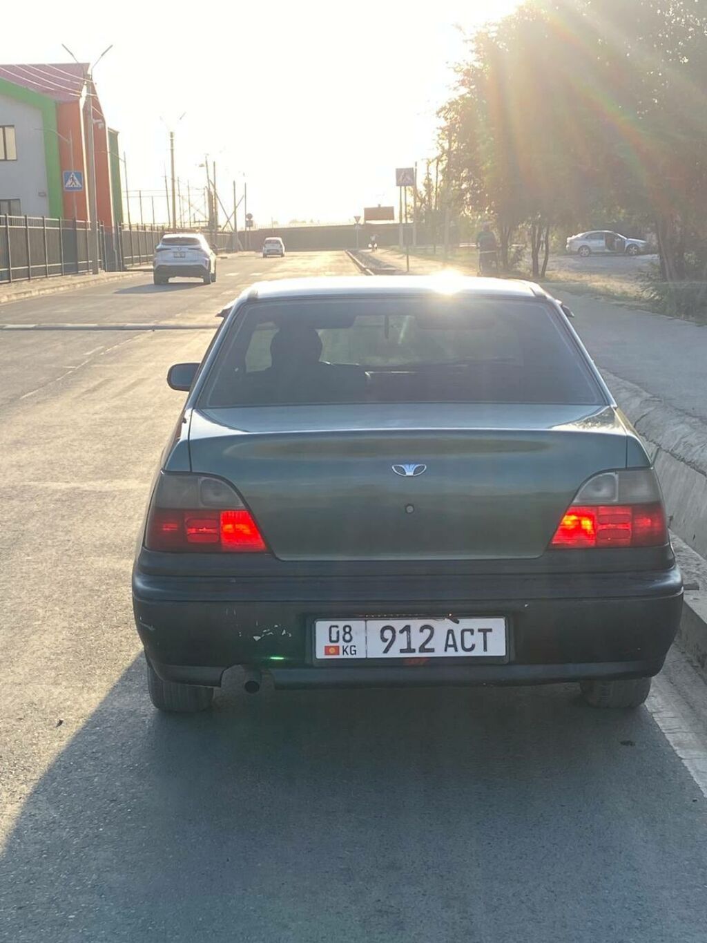 Daewoo Nexia: 2002 г., 1.5 л, Механика, Седан: фото 5
