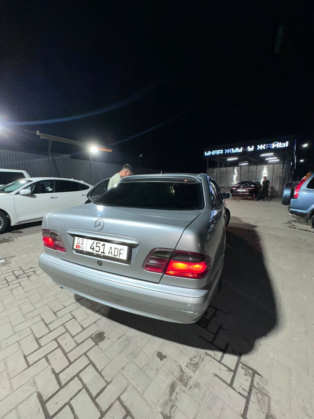 Mercedes-Benz E-Class: 2001 г., 2.8 л, Автомат, Бензин, Седан: фото 4