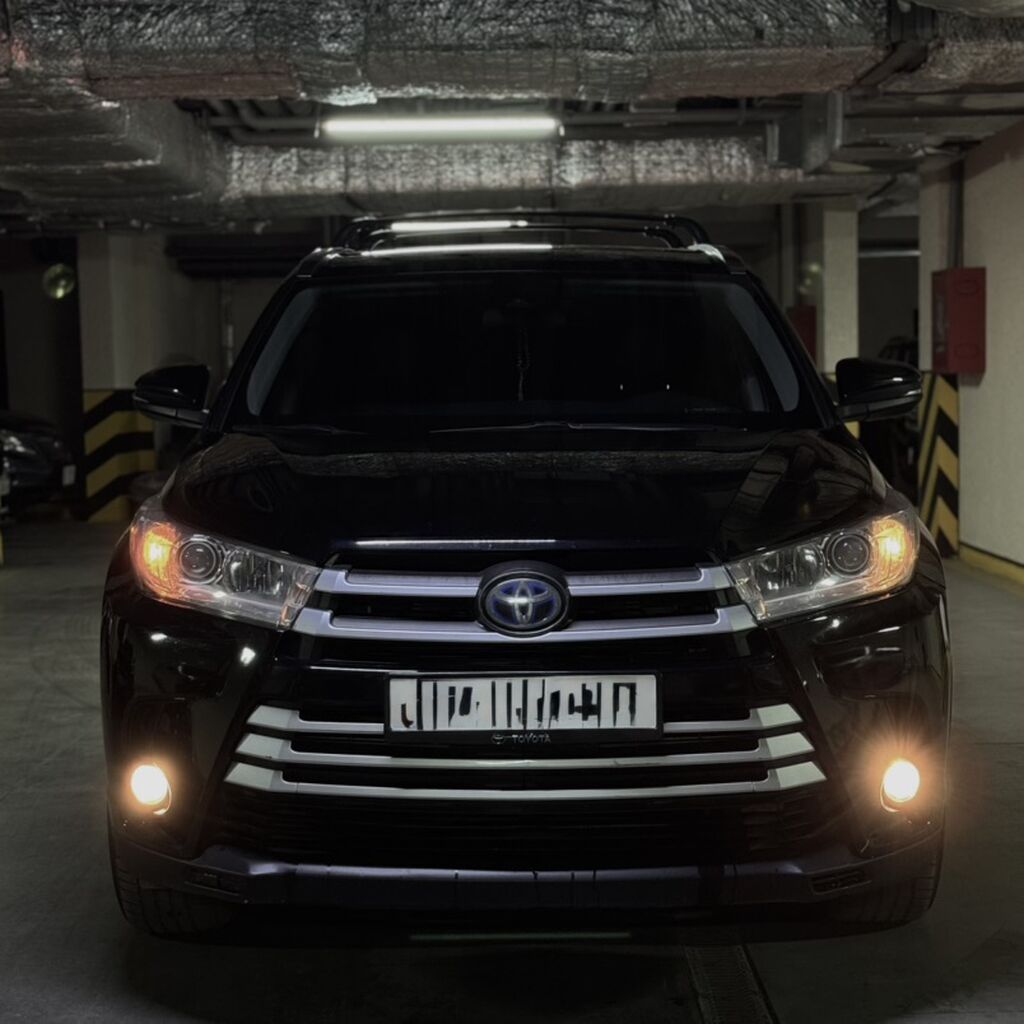 Toyota Highlander: 2019 г., 3.5 л, Автомат, Гибрид, Кроссовер: фото 3