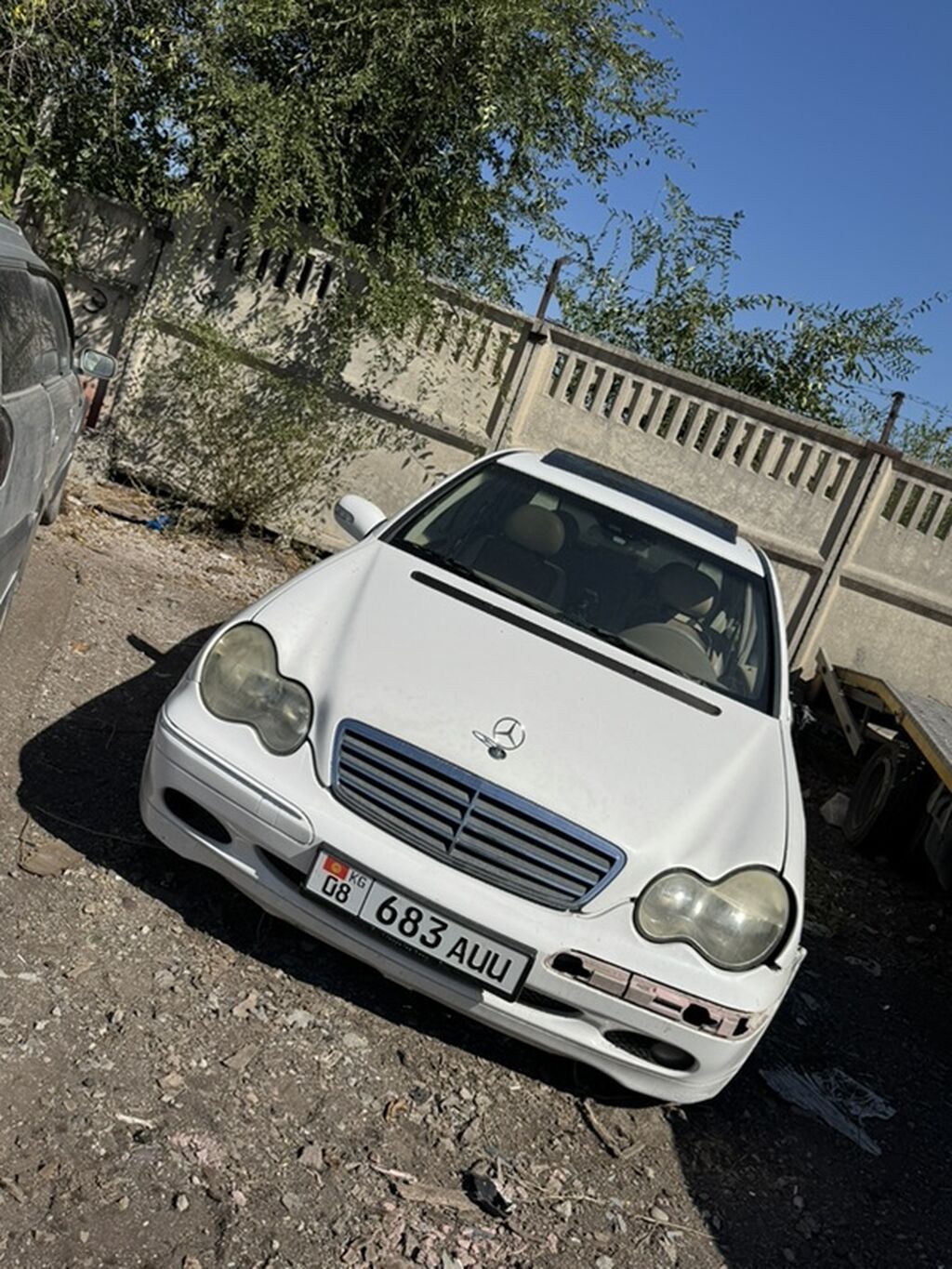 Mercedes-Benz C-Class: 2000 г., 2.6 л, Автомат, Бензин, Седан: фото 1
