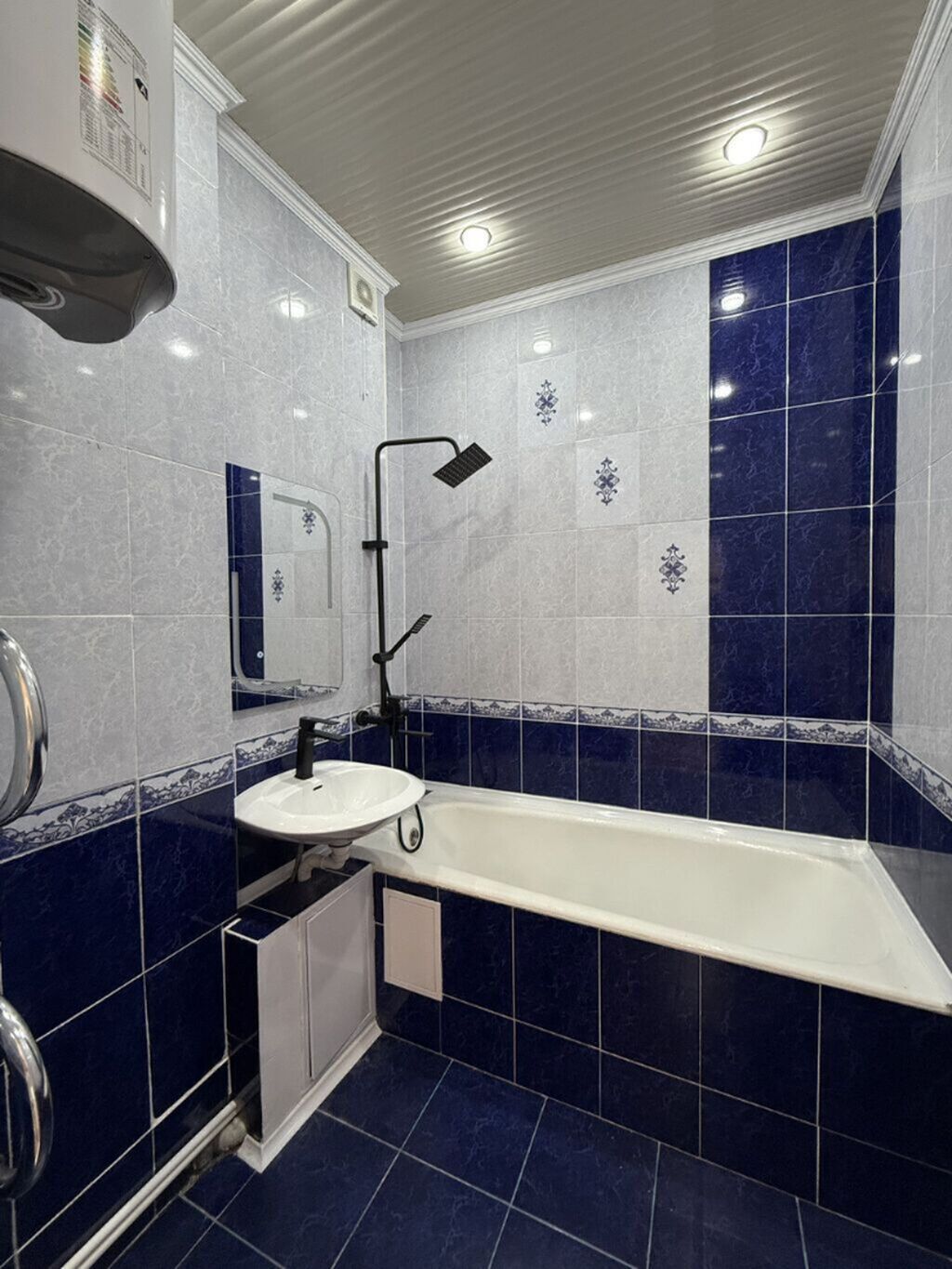 2 комнаты, 56 м², 12 мкр Элитка, 9 этаж, Свежий ремонт: фото 5