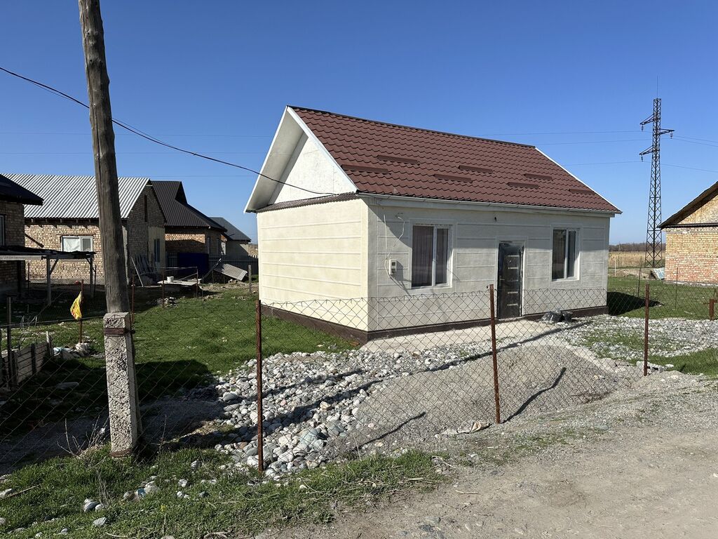 Срочно продам дом 46м2 Сокулук улица: 26200 USD ▷ Продажа домов | Бишкек |  38034232 ᐈ lalafo.kg