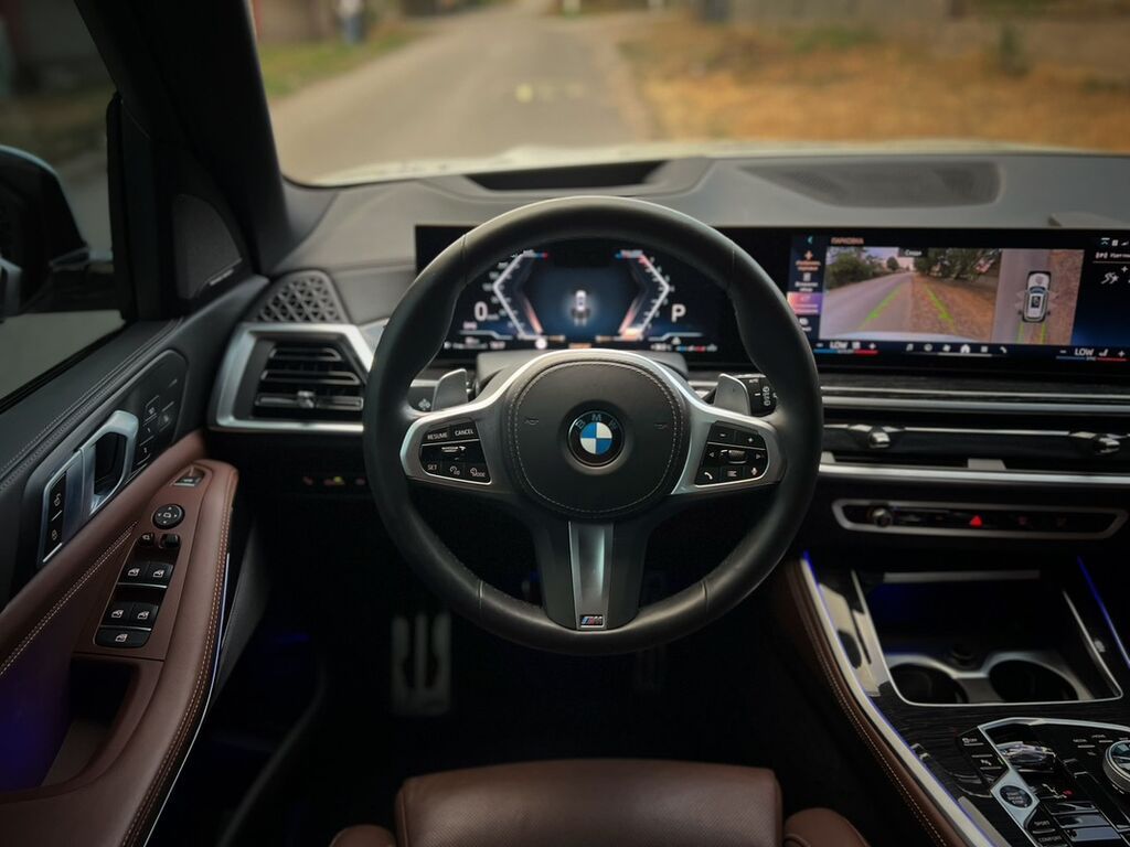 BMW X5: 2024 г., 3 л, Автомат, Бензин, Кроссовер: фото 8