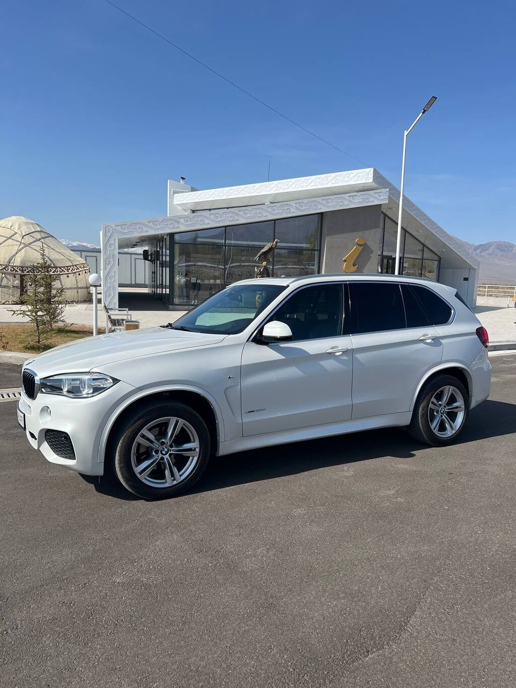 BMW X5: 2018 г., 3 л, Типтроник, Дизель, Кроссовер: фото 3