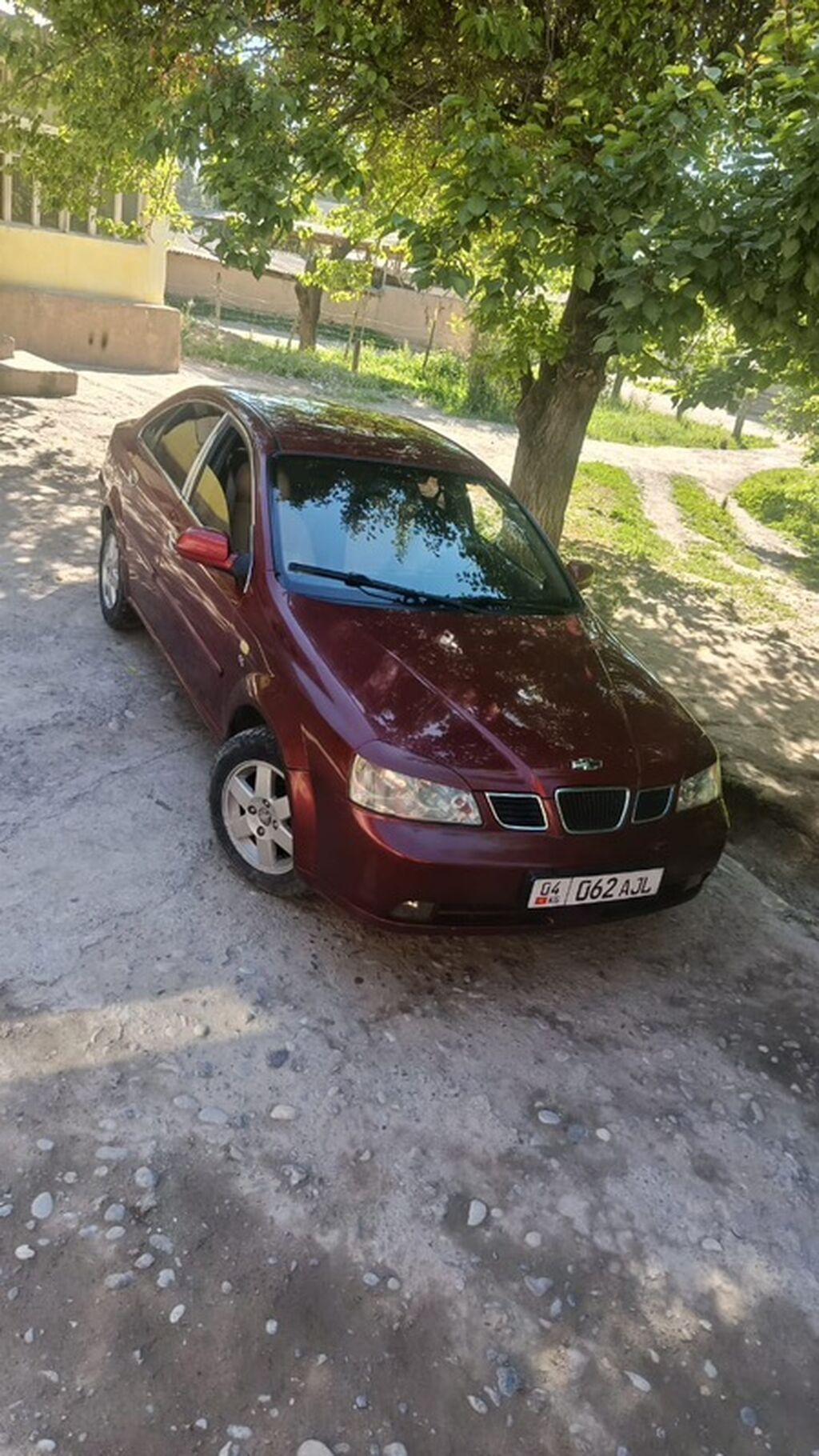 Daewoo Gentra: 2004 г., Механика, Бензин, Седан: фото 2