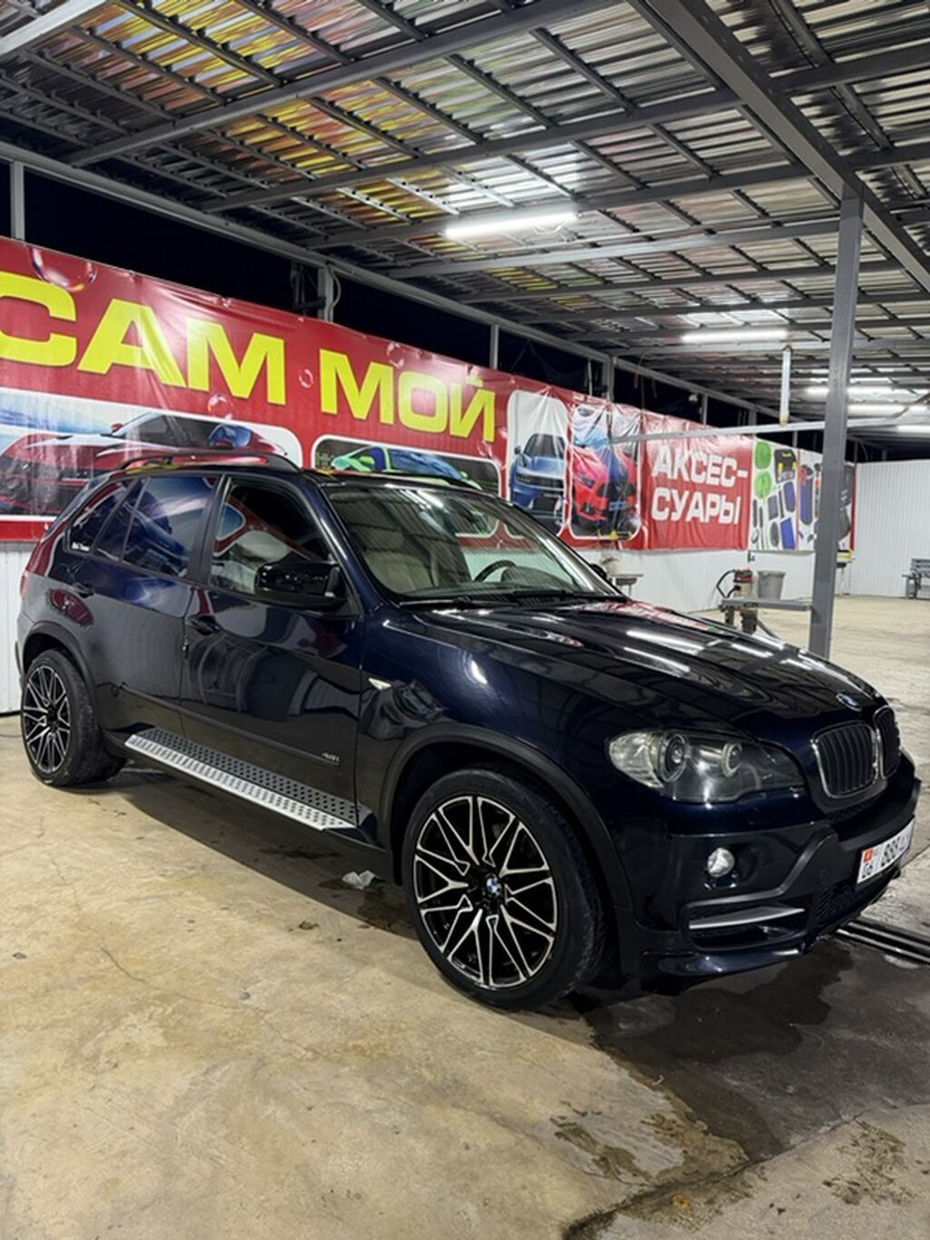 BMW X5: 2008 г., 4.8 л, Автомат, Бензин, Кроссовер: фото 3