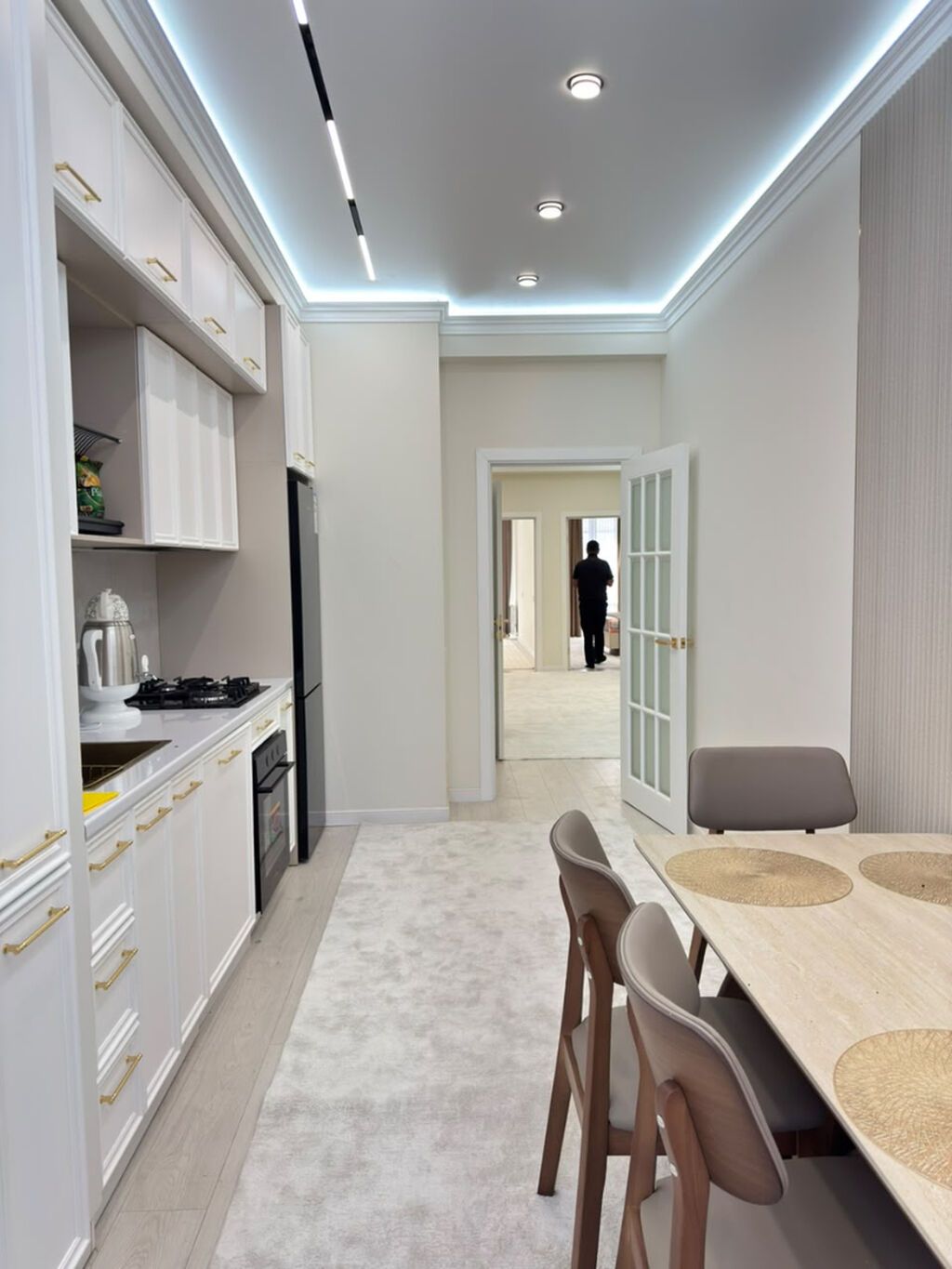 3 комнаты, 111 м², Асанбай мкр Элитка, 14 этаж, Свежий ремонт: фото 6