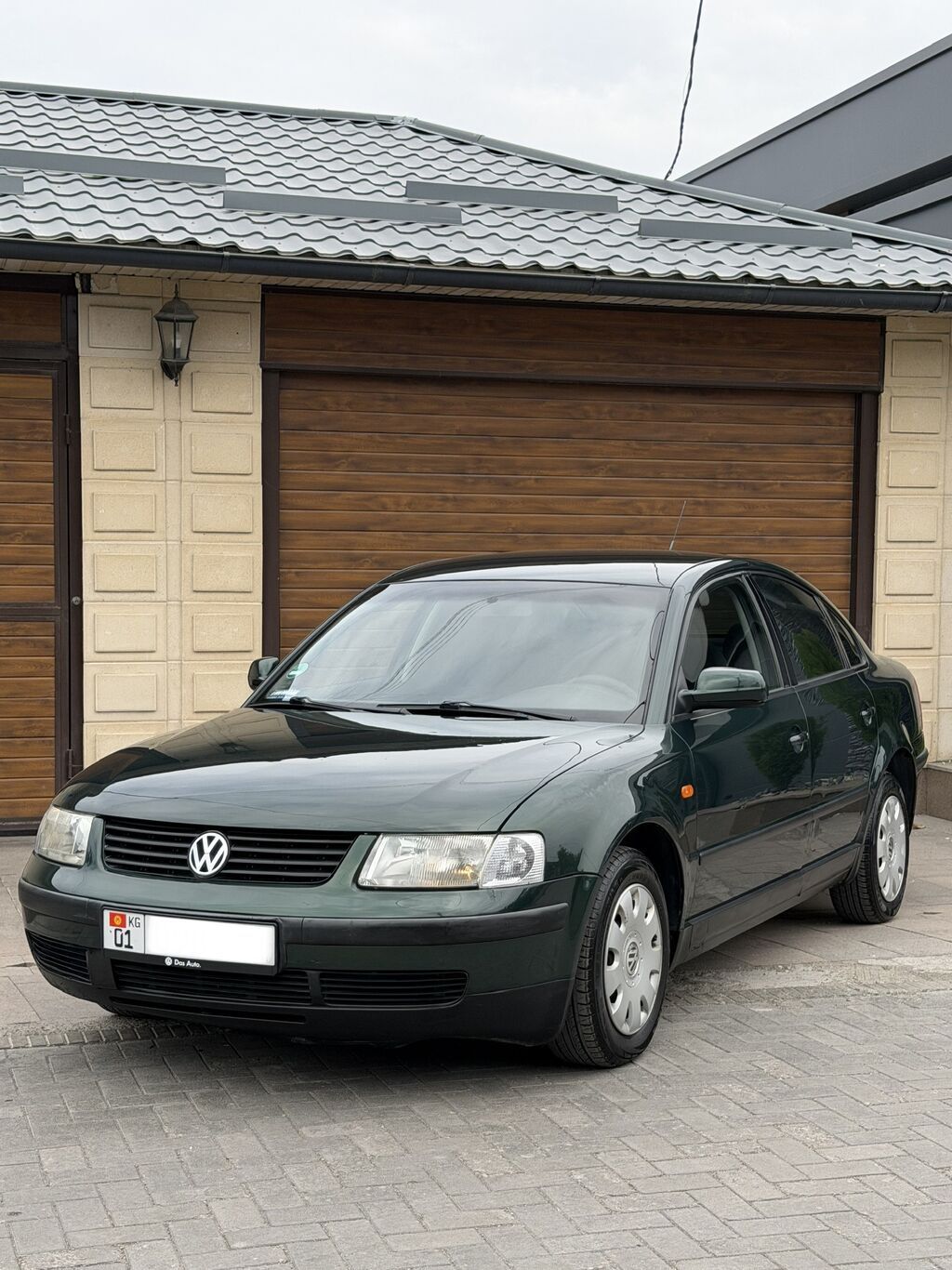 Volkswagen Passat: 1998 г., 1.6 л, Механика: фото 3