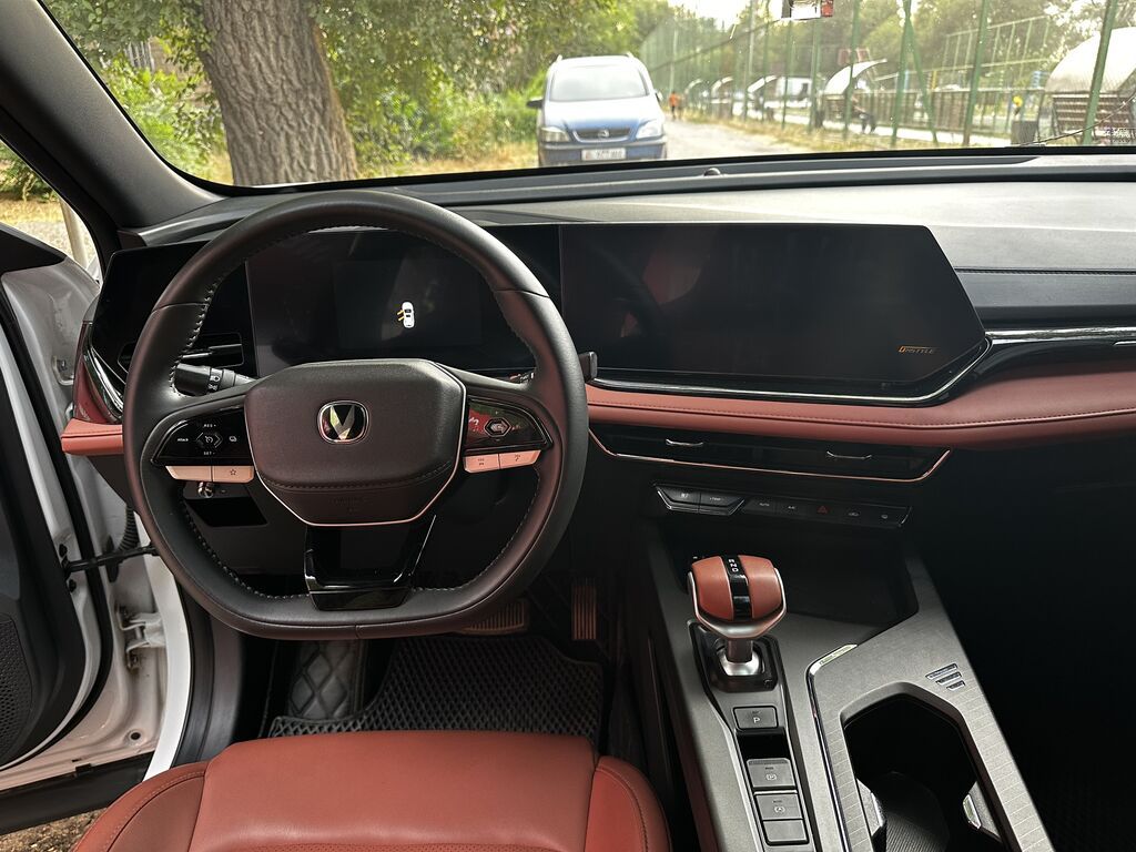 Changan X5 Plus: 2025 г., 1.5 л, Робот, Бензин, Кроссовер: фото 3
