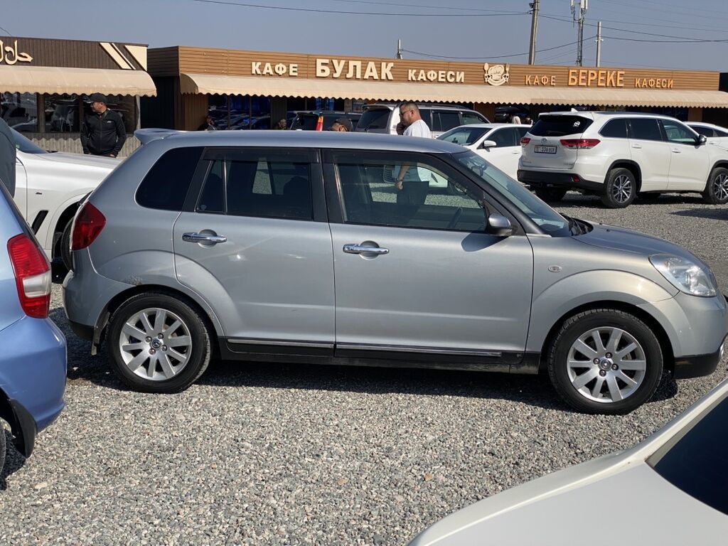 Mazda Verisa: 2006 г., 1.5 л, Автомат, Бензин, Хэтчбэк: фото 5